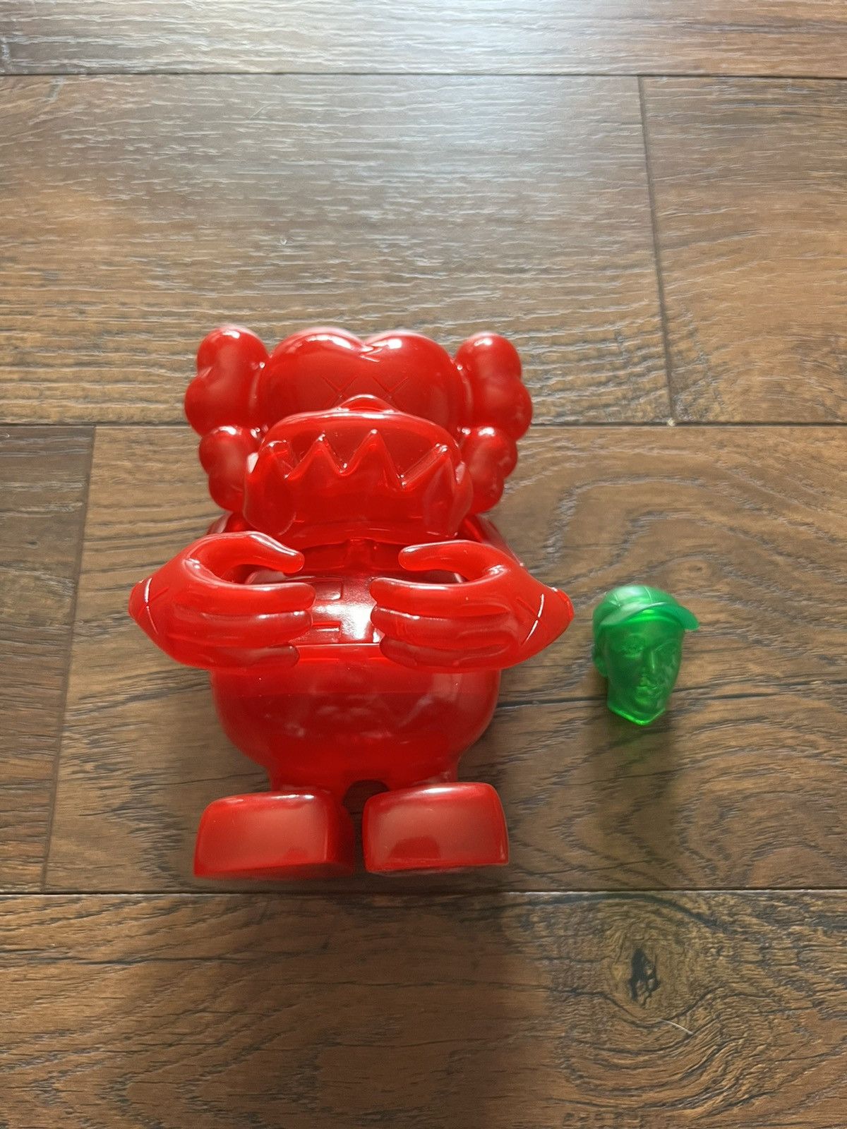Bounty Hunter 2006 Kaws bounty Hunter skull kun vinyl figure red Size ONE SIZE - 2 Thumbnail