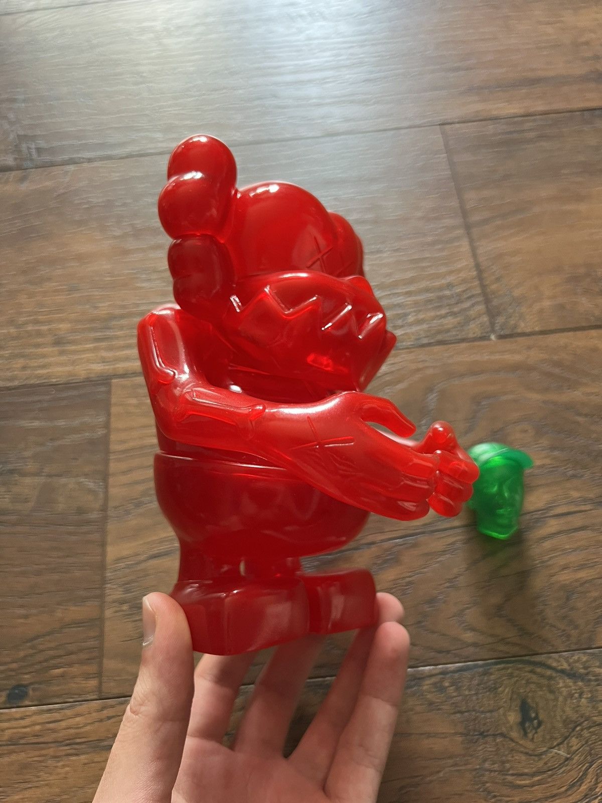 Bounty Hunter 2006 Kaws bounty Hunter skull kun vinyl figure red Size ONE SIZE - 3 Thumbnail