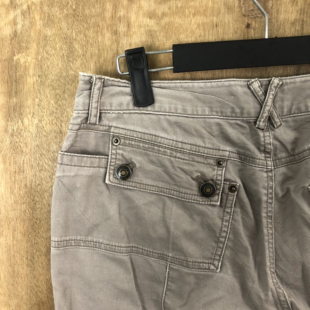 Japanese Brand DLL The Oria Brown multipocket cropped cargo pants #080 Size 30" / US 8 / IT 44 - 10 Thumbnail
