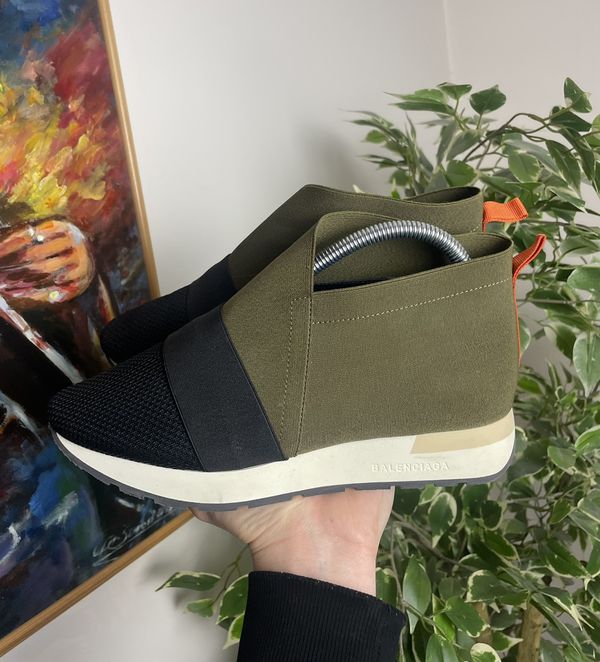 Balenciaga race runners olive online