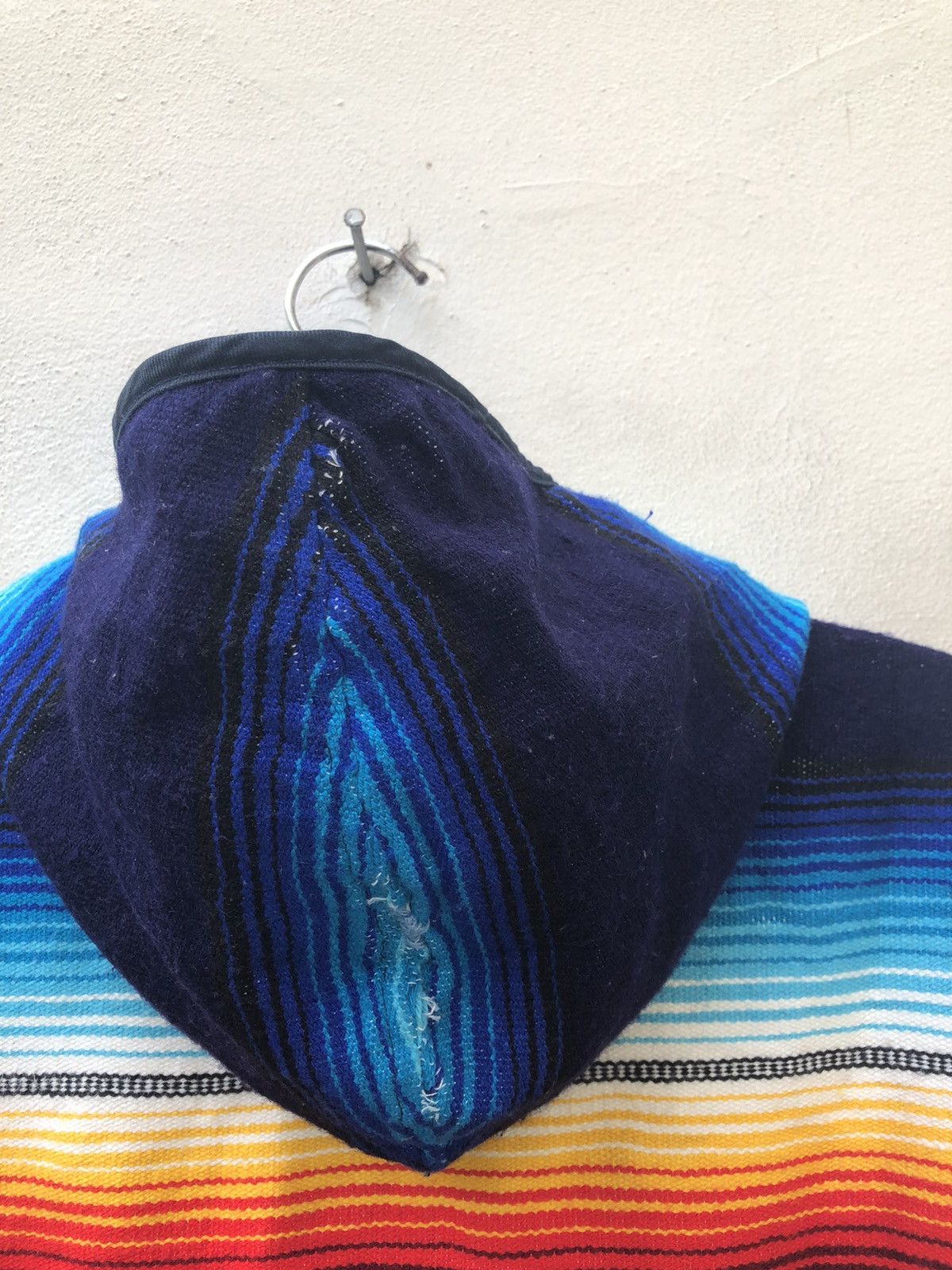 Vintage One’s Garment Japan Navajo Blanket Used Look Hoodie Sweater Size US M / EU 48-50 / 2 - 16 Thumbnail