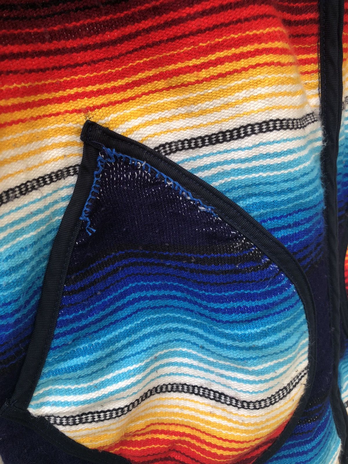 Vintage One’s Garment Japan Navajo Blanket Used Look Hoodie Sweater Size US M / EU 48-50 / 2 - 11 Thumbnail