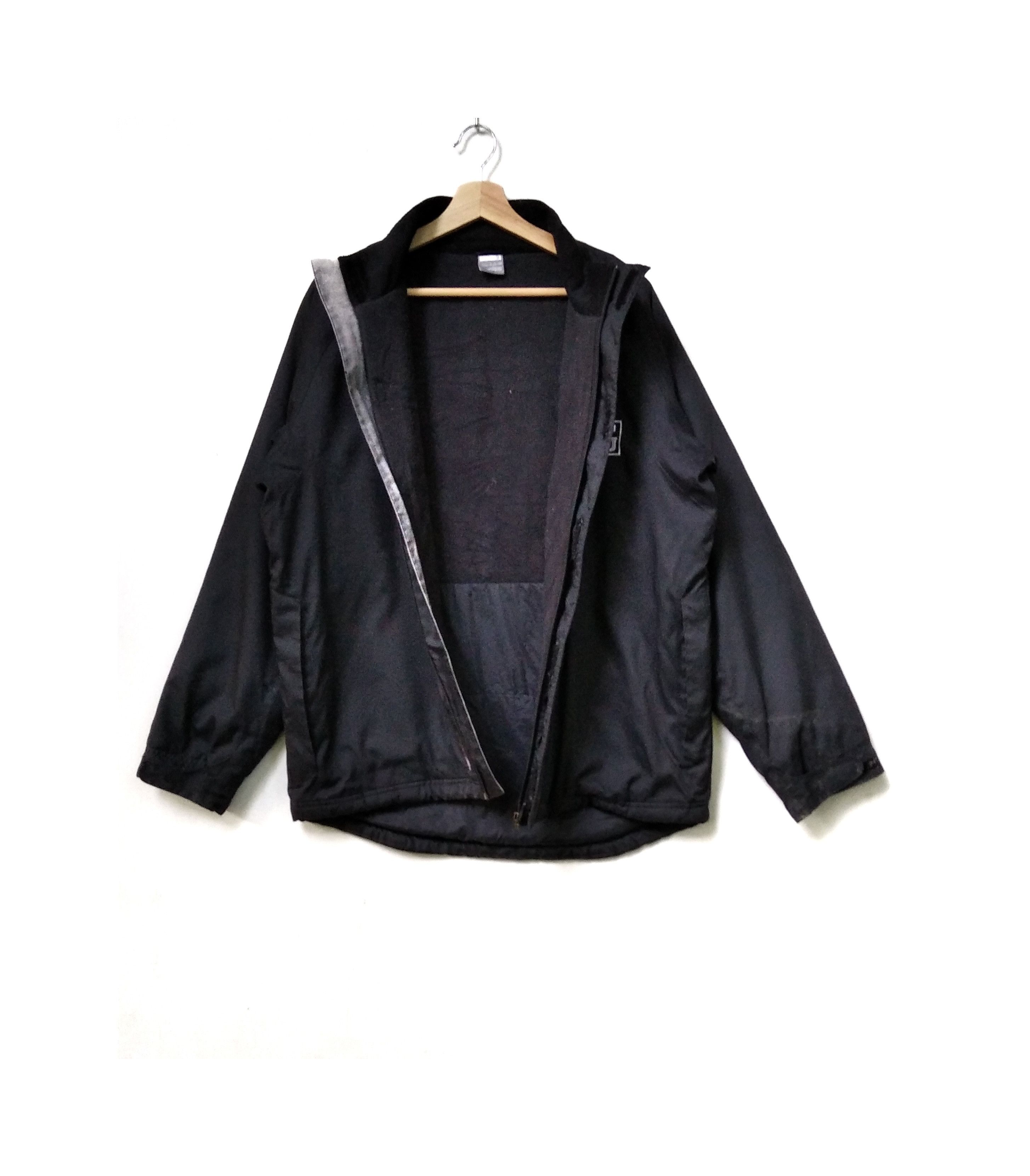 Nike × Vintage Vintage 06/07 Manchester United FC Black Jacket Size US M / EU 48-50 / 2 - 2 Thumbnail