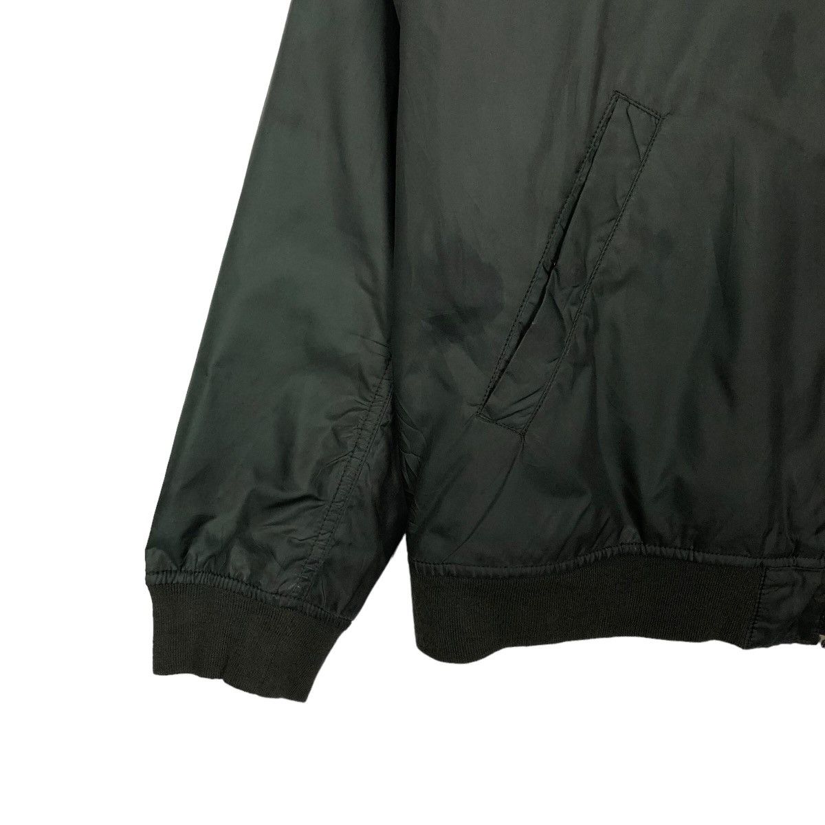 Japanese Brand VINTAGE BOMBER JACKET UNIQLO JAPAN RIOT RIOT DESIGN Size US XL / EU 56 / 4 - 3 Thumbnail