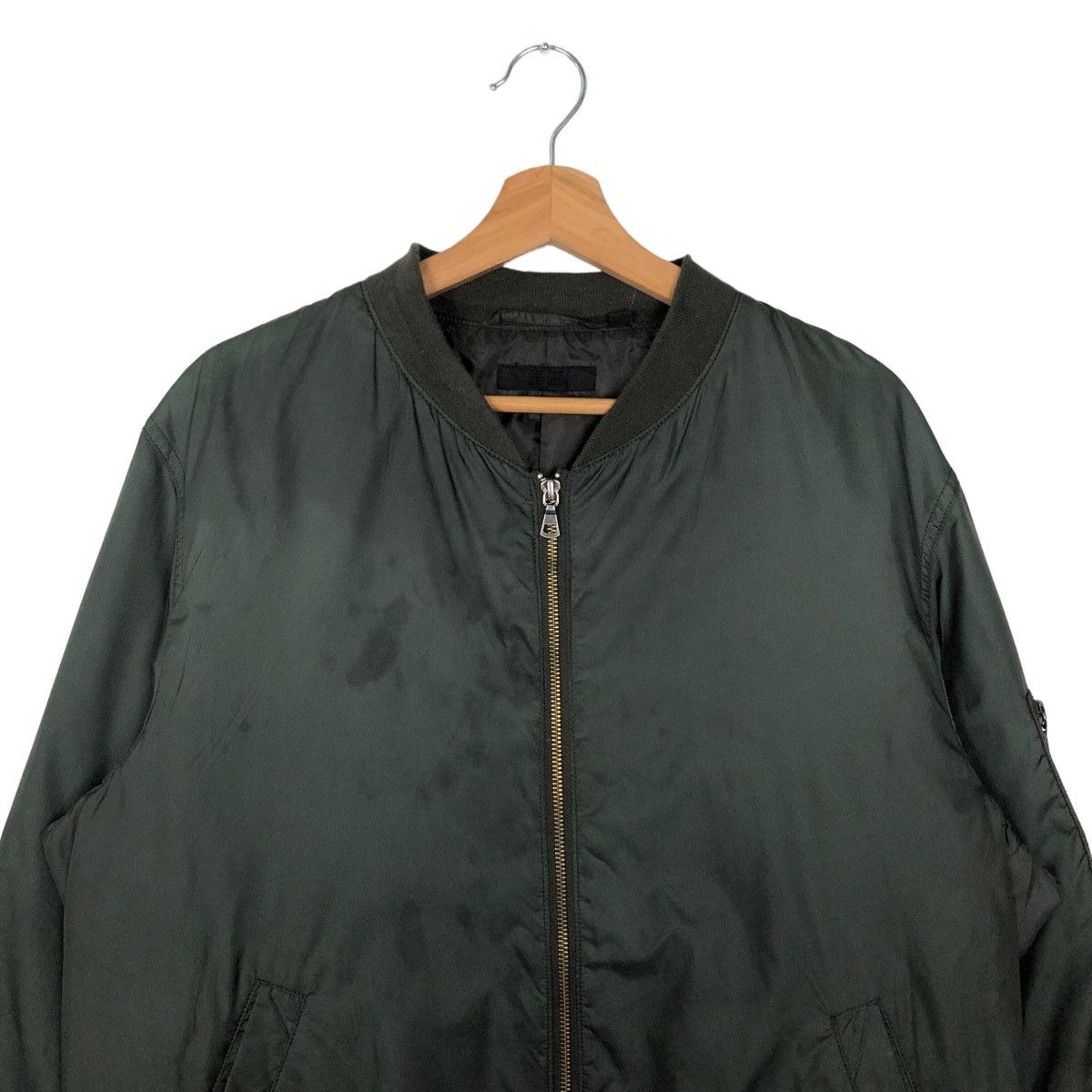 Japanese Brand VINTAGE BOMBER JACKET UNIQLO JAPAN RIOT RIOT DESIGN Size US XL / EU 56 / 4 - 2 Thumbnail