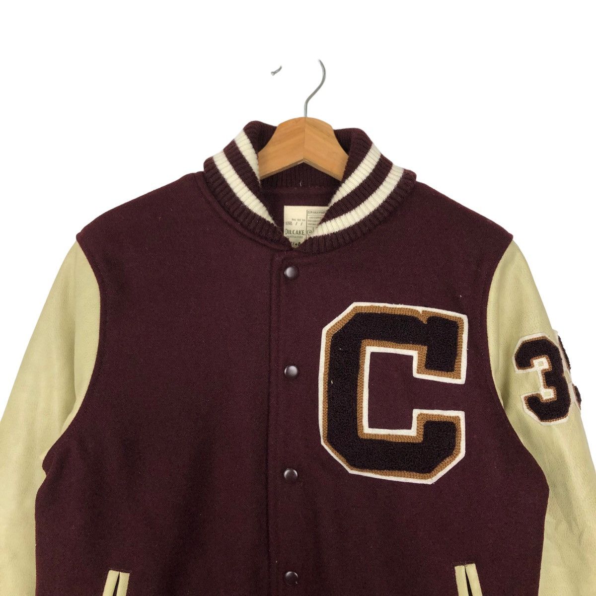 Japanese Brand VINTAGE VARSITY JACKET OILCAKE LEATHER BIG LOGO Size US L / EU 52-54 / 3 - 2 Thumbnail