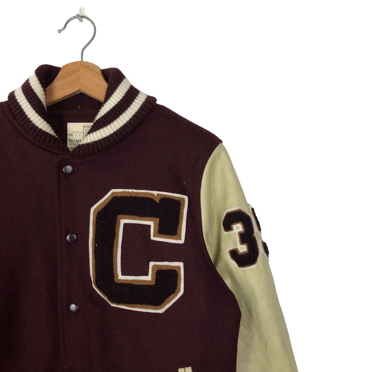 Japanese Brand VINTAGE VARSITY JACKET OILCAKE LEATHER BIG LOGO Size US L / EU 52-54 / 3 - 5 Thumbnail
