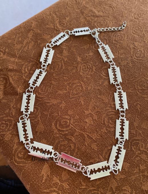 Jewelry Barbed Blade Chain Necklace Size ONE SIZE - 3 Thumbnail