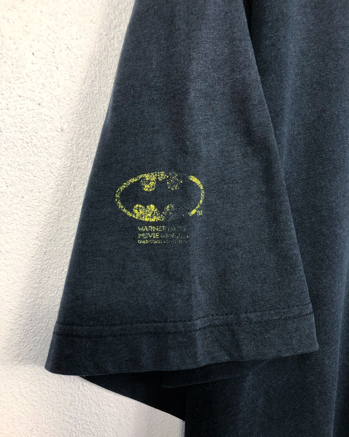 DC Comics Rare Vintage Batman The Joker Tee Size US XL / EU 56 / 4 - 6 Thumbnail