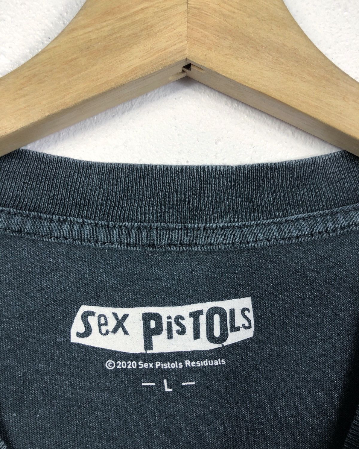 Band Tees Rare Sex Pistols Anarchy in The UK Short Tops Band Tee Size US L / EU 52-54 / 3 - 7 Thumbnail