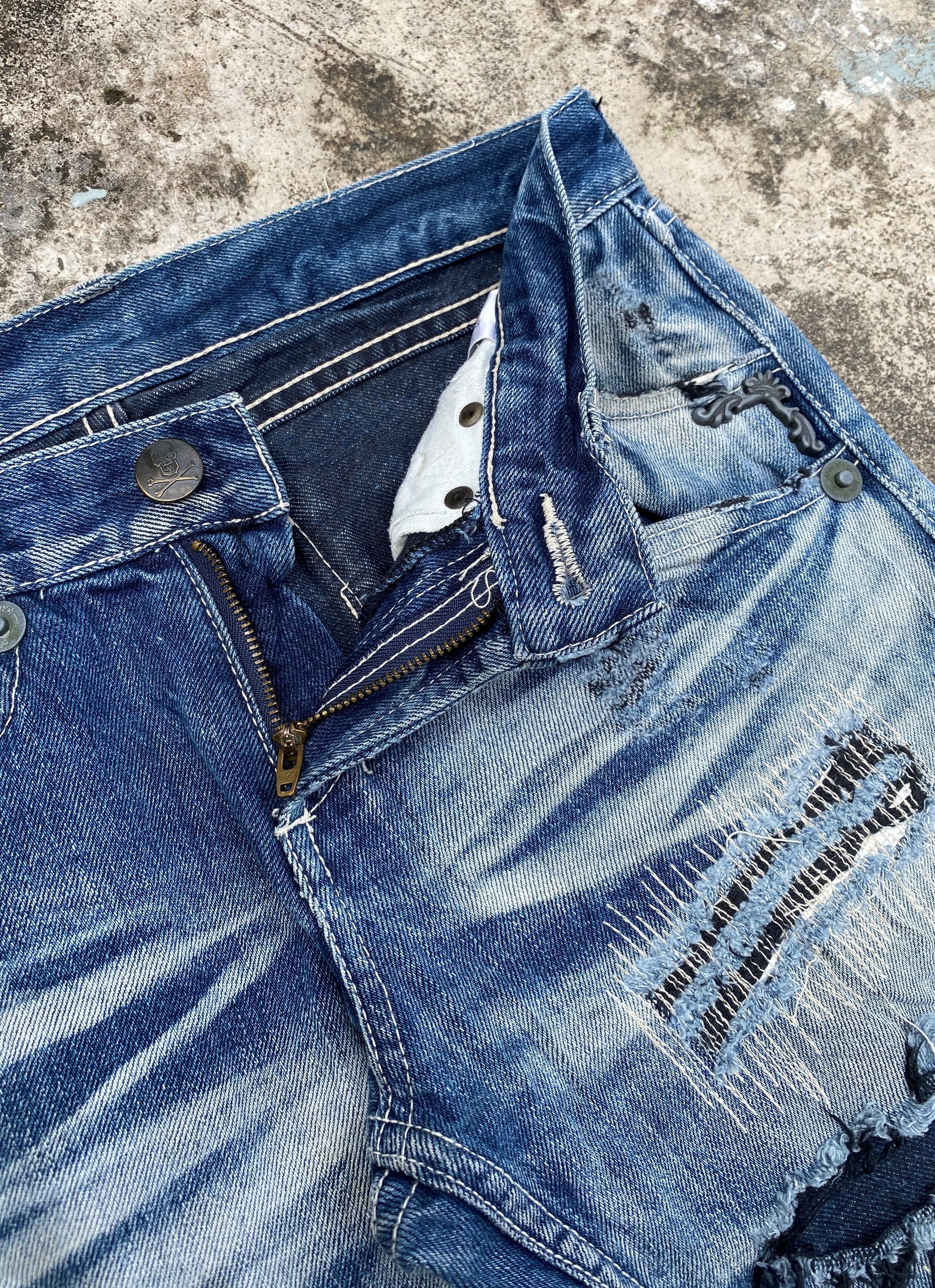 Japanese Brand RARE🔥Japanese Brands Skulls Hardcore Distressed Flare Jeans Size US 32 / EU 48 - 7 Thumbnail