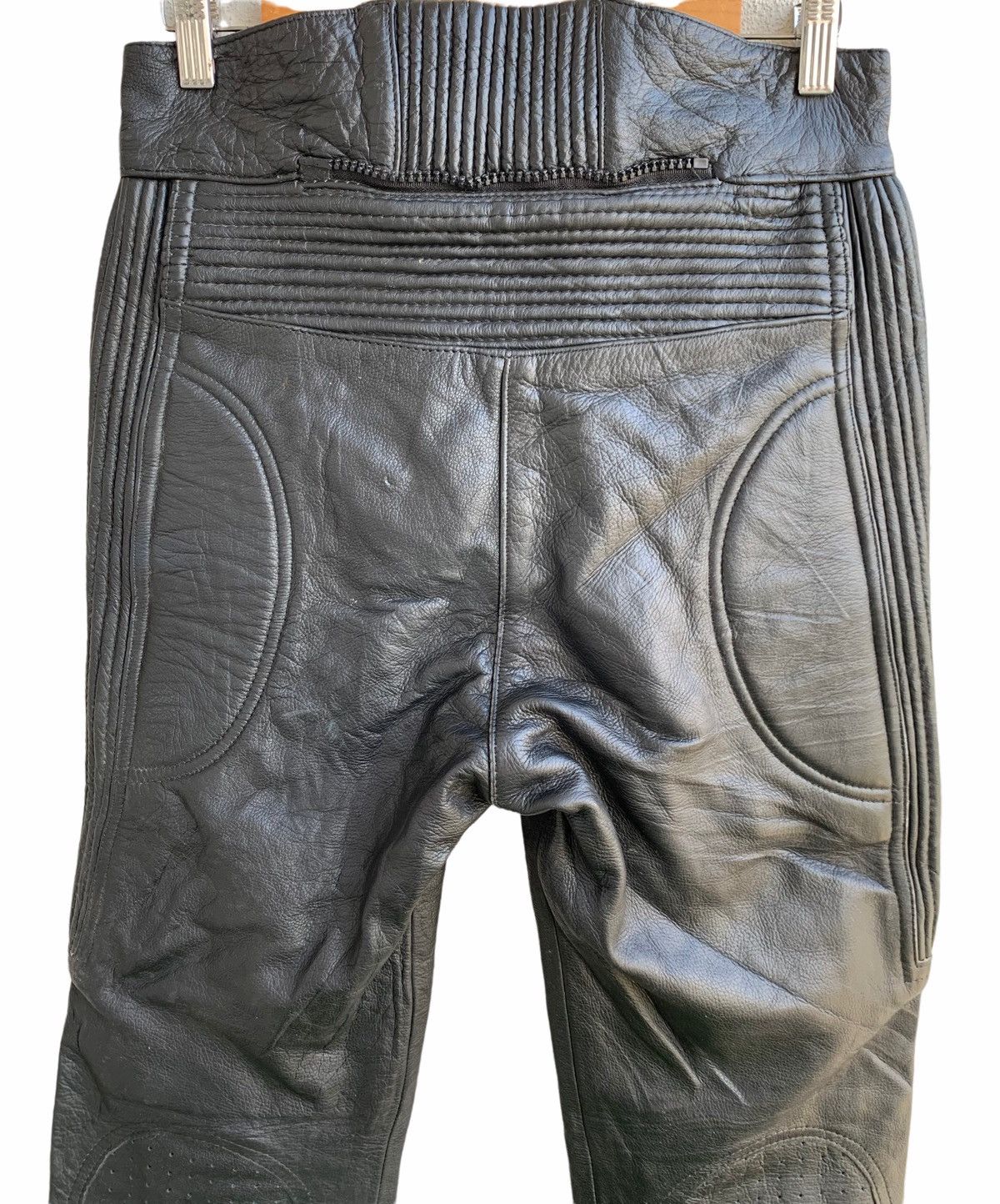 Genuine Leather Vintage Retro Japanese Brand Biker Leather Pants Size US 30 / EU 46 - 11 Thumbnail