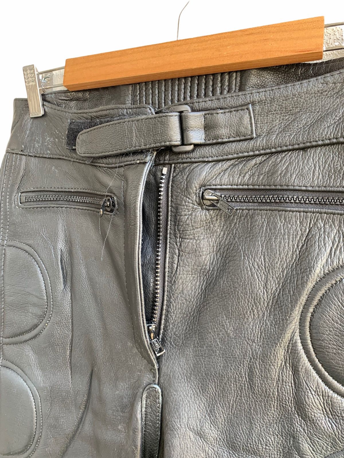 Genuine Leather Vintage Retro Japanese Brand Biker Leather Pants Size US 30 / EU 46 - 12 Thumbnail