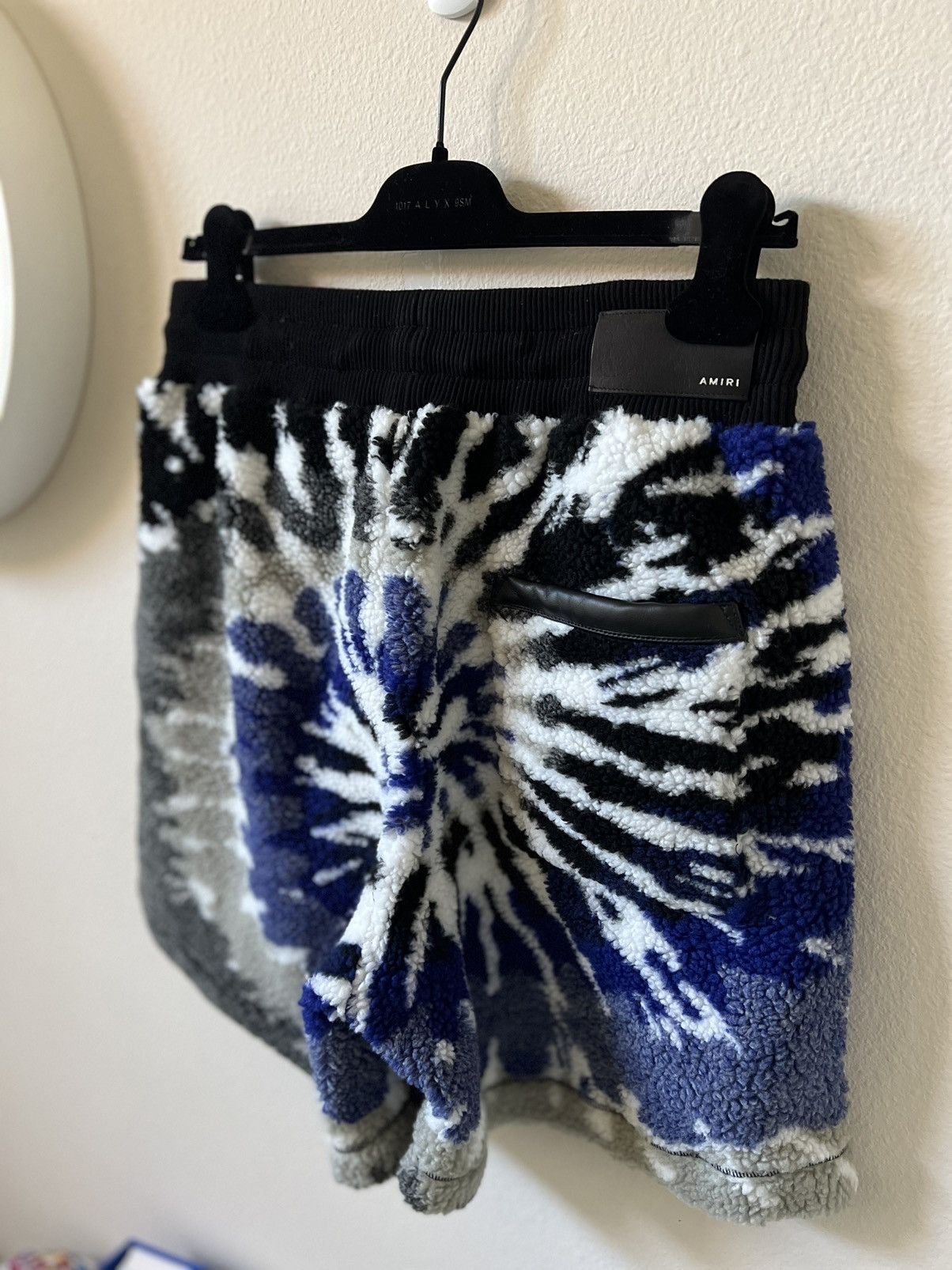 Amiri Amiri Tye Dye Polar Shorts Size US 32 / EU 48 - 5 Thumbnail