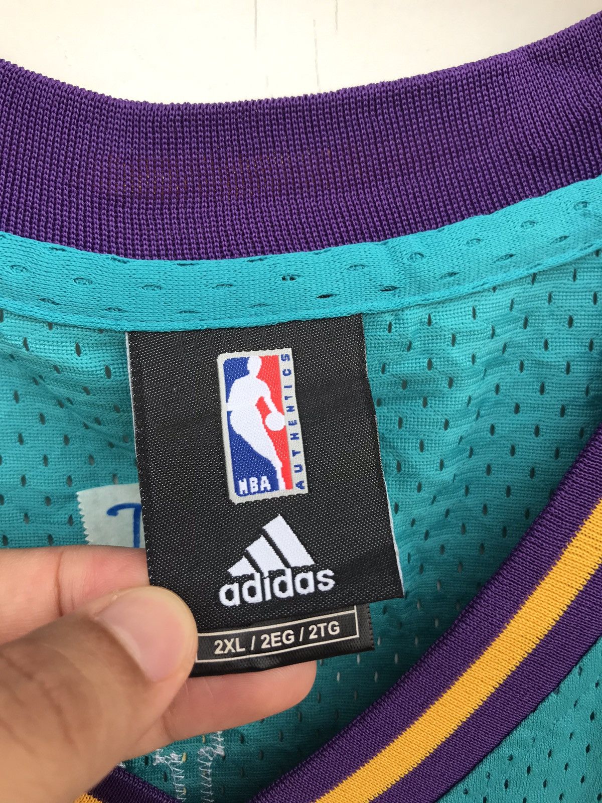 Adidas Vintage New Orleans Hornets Chris Paul NBA Jersey Size US XXL / EU 58 / 5 - 6 Thumbnail