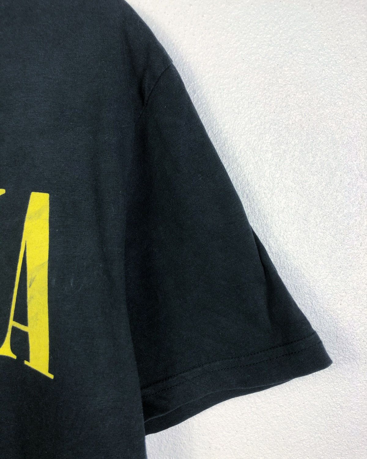 Nirvana Rare Nirvana Smiley Band Tee Size US L / EU 52-54 / 3 - 4 Thumbnail