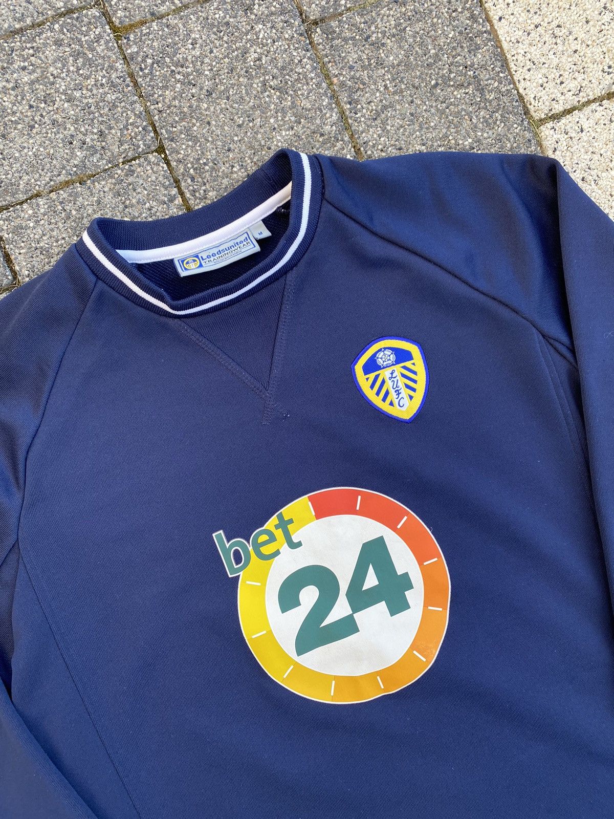 Vintage Vintage soccer Leeds F.C sweatshirt Size US M / EU 48-50 / 2 - 2 Thumbnail