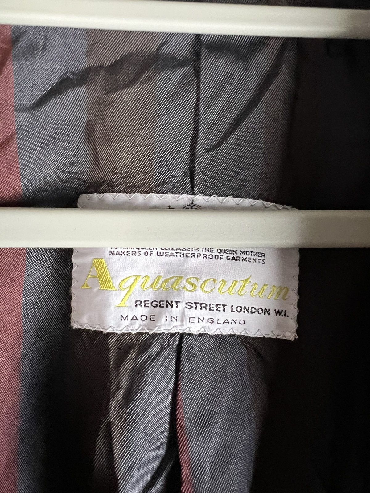 Aquascutum Aquascutum England Aqua 5 viscose trench coat Size US L / EU 52-54 / 3 - 4 Thumbnail