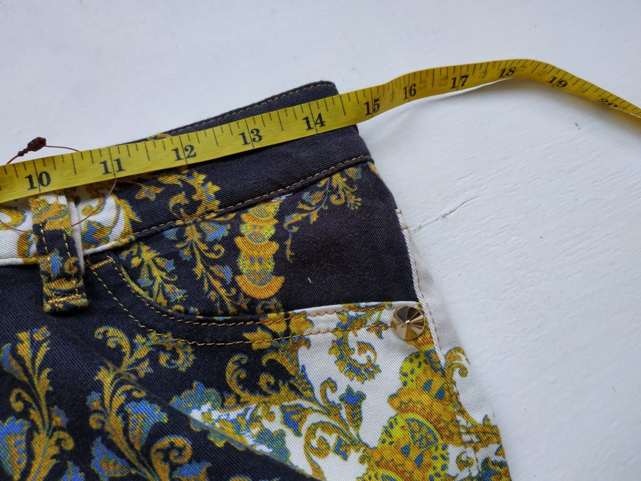 Just Cavalli Fit 28 to 29, Just Cavalli Paisley Stretch Pants Size 29" - 13 Thumbnail