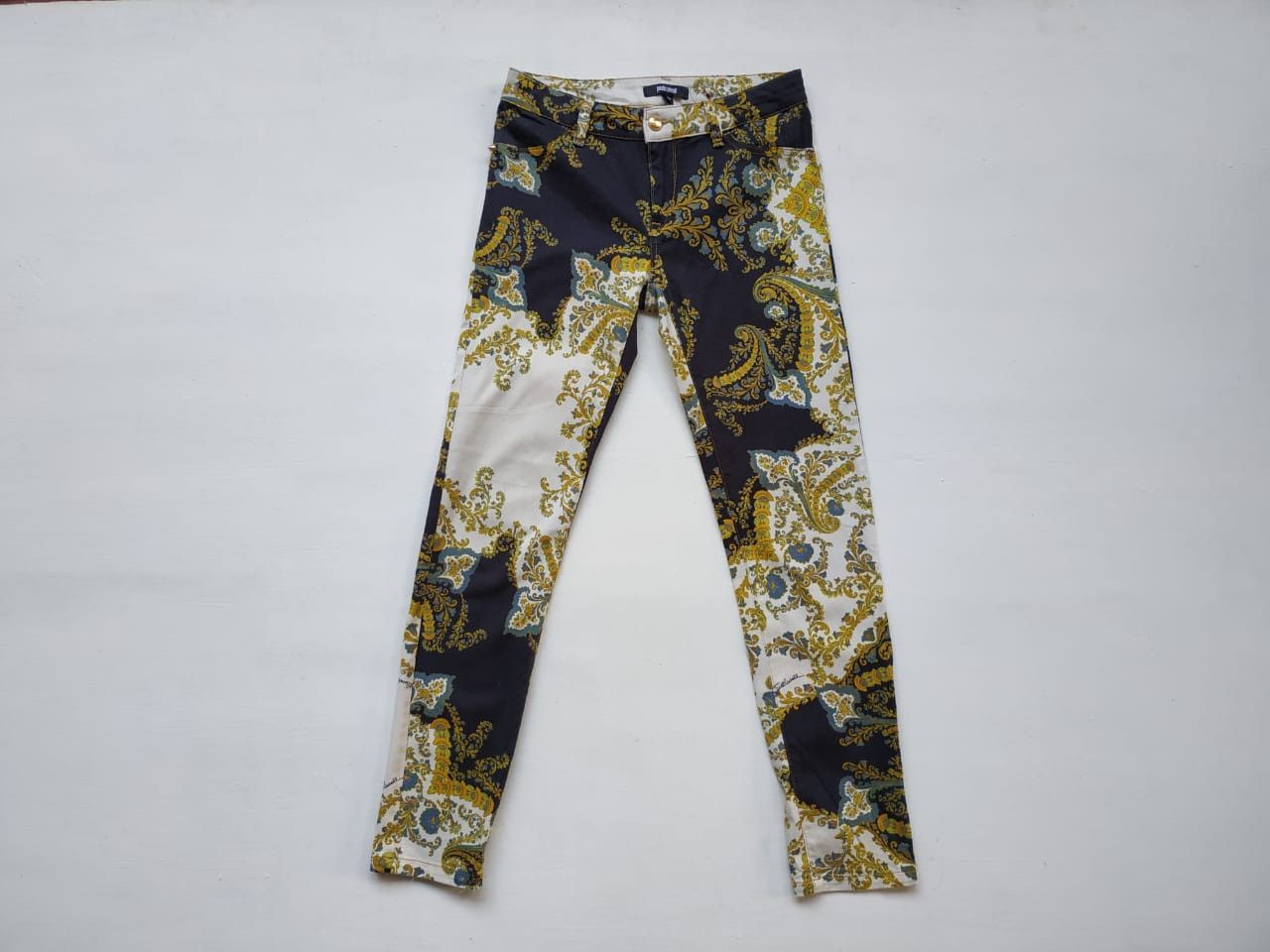 Just Cavalli Fit 28 to 29, Just Cavalli Paisley Stretch Pants Size 29" - 1 Thumbnail