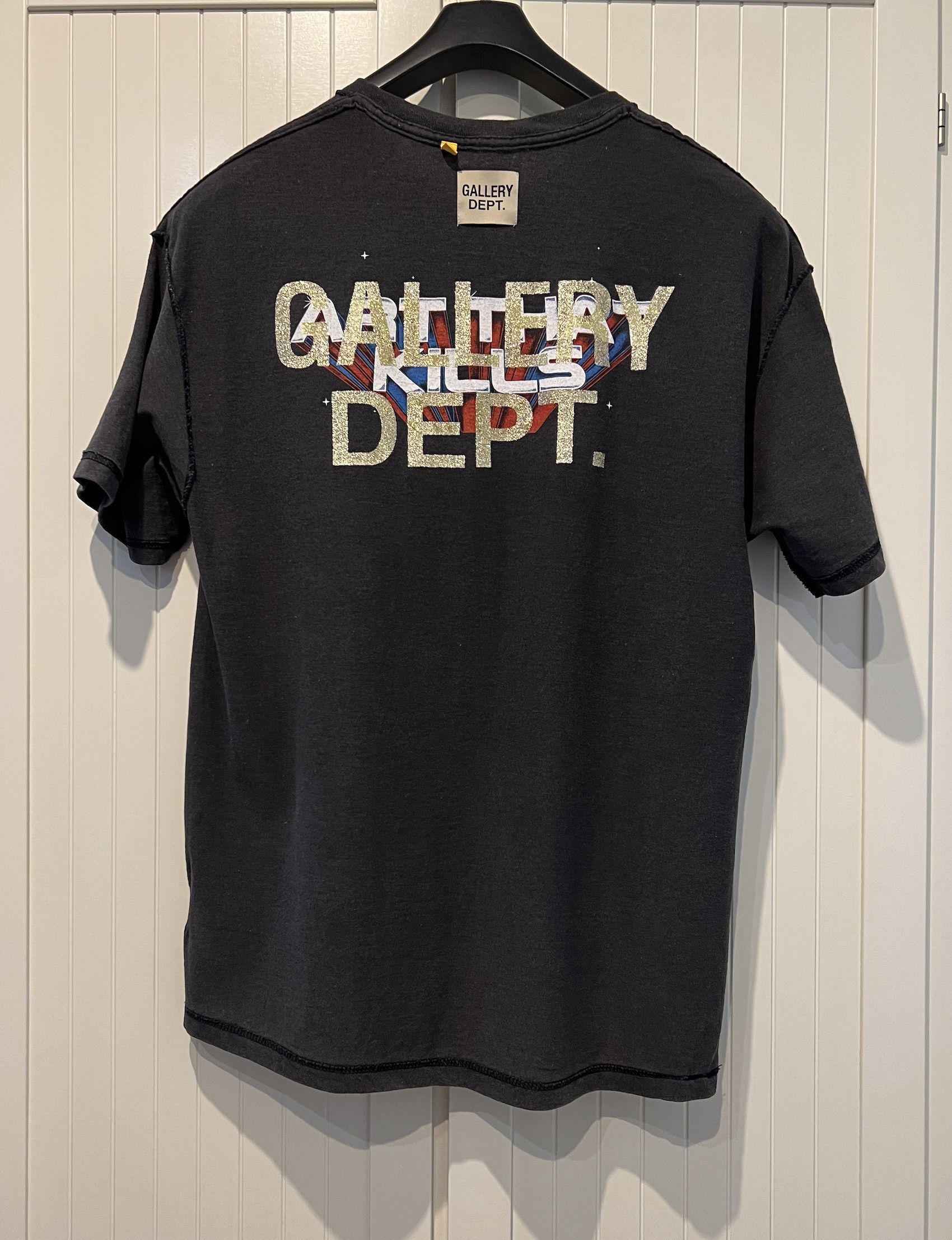 FW'21 T-shirt Inside-Out Art That Kills"