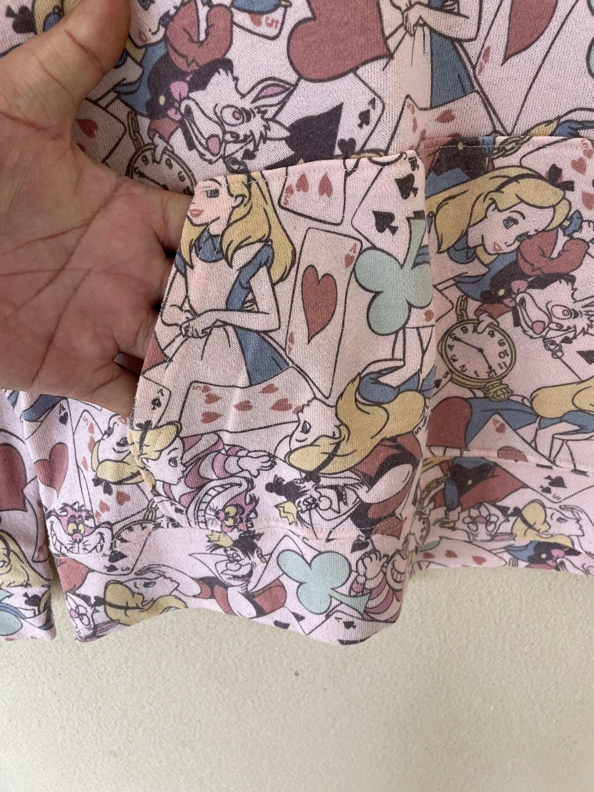 Disney × Vintage OVERPRINTED CINDERELLA GAMBIT SWEATSHIRT FITS M Size US L / EU 52-54 / 3 - 7 Thumbnail