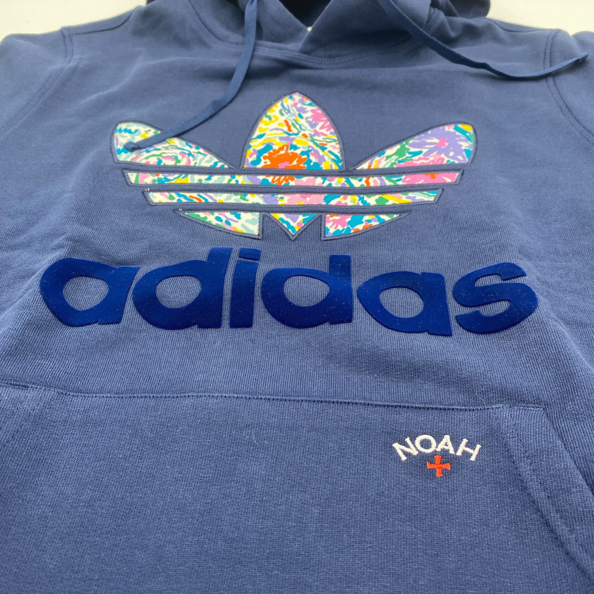 Adidas × Noah Noah x Adidas Floral Paisley Applique Hoodie Navy • L Size US L / EU 52-54 / 3 - 3 Thumbnail