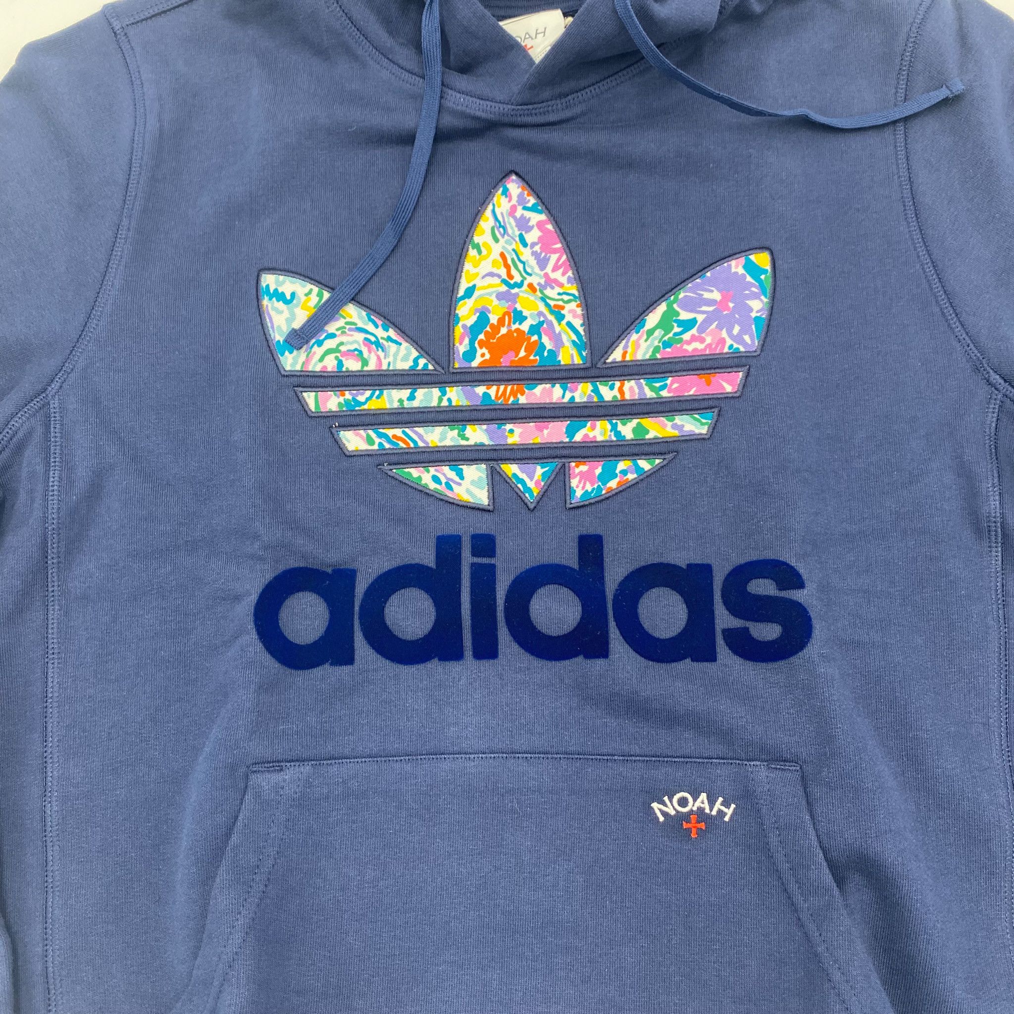 Adidas × Noah Noah x Adidas Floral Paisley Applique Hoodie Navy • L Size US L / EU 52-54 / 3 - 4 Thumbnail