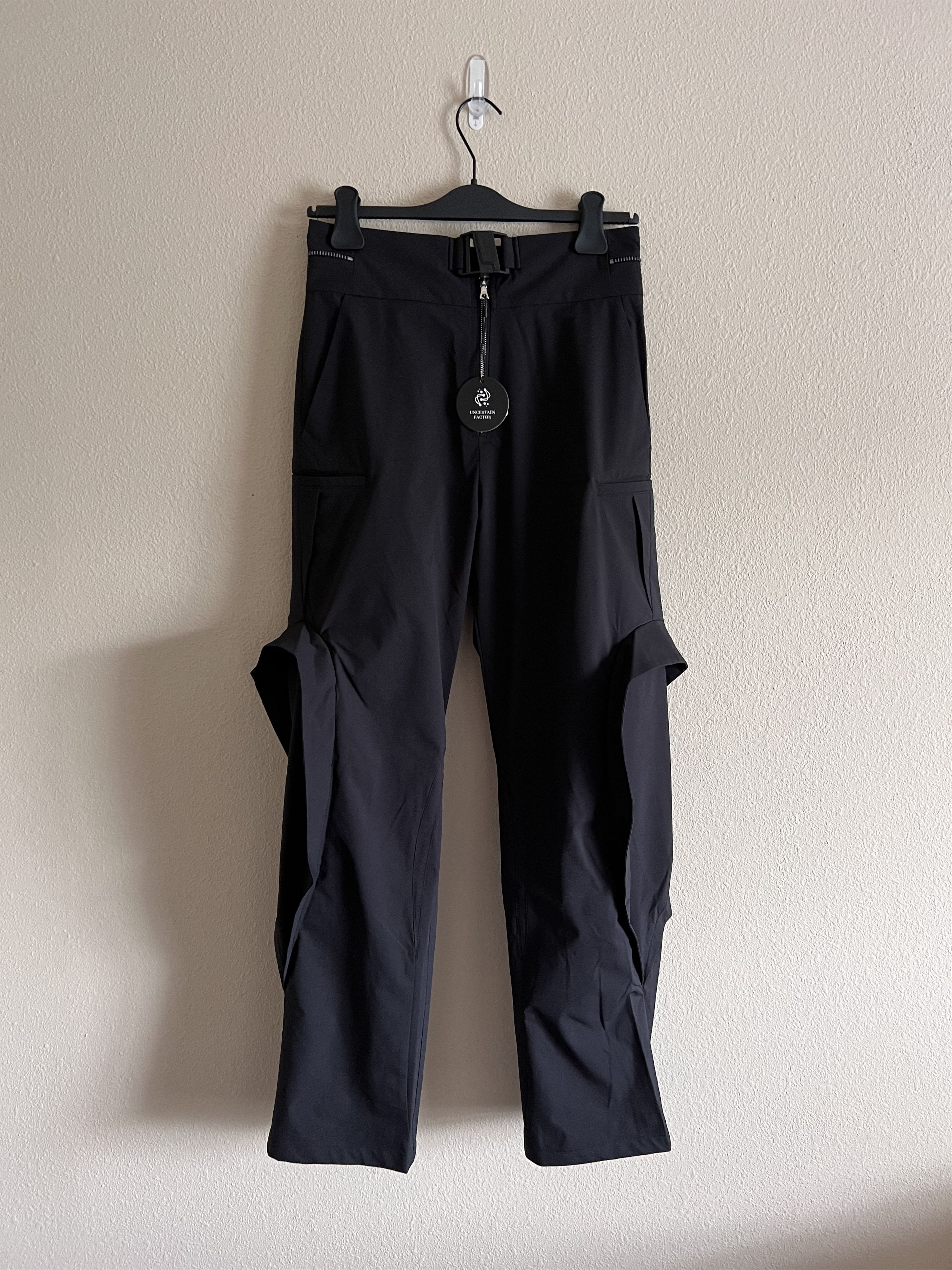 Other Uncertain Factor Interstellar Pants in Black Size US 30 / EU 46 - 1 Thumbnail