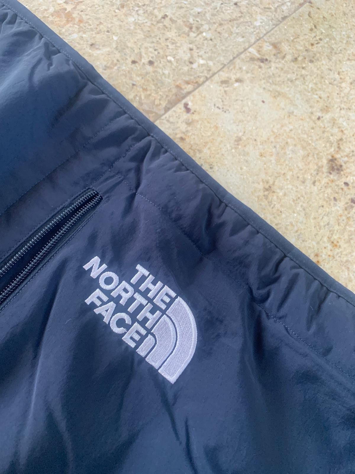 The North Face Blanket With Pocket in Navy Size ONE SIZE - 10 Thumbnail