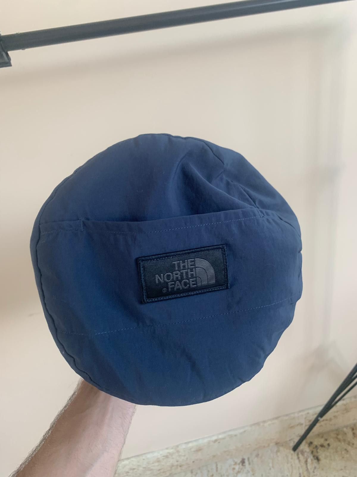 The North Face Blanket With Pocket in Navy Size ONE SIZE - 12 Thumbnail