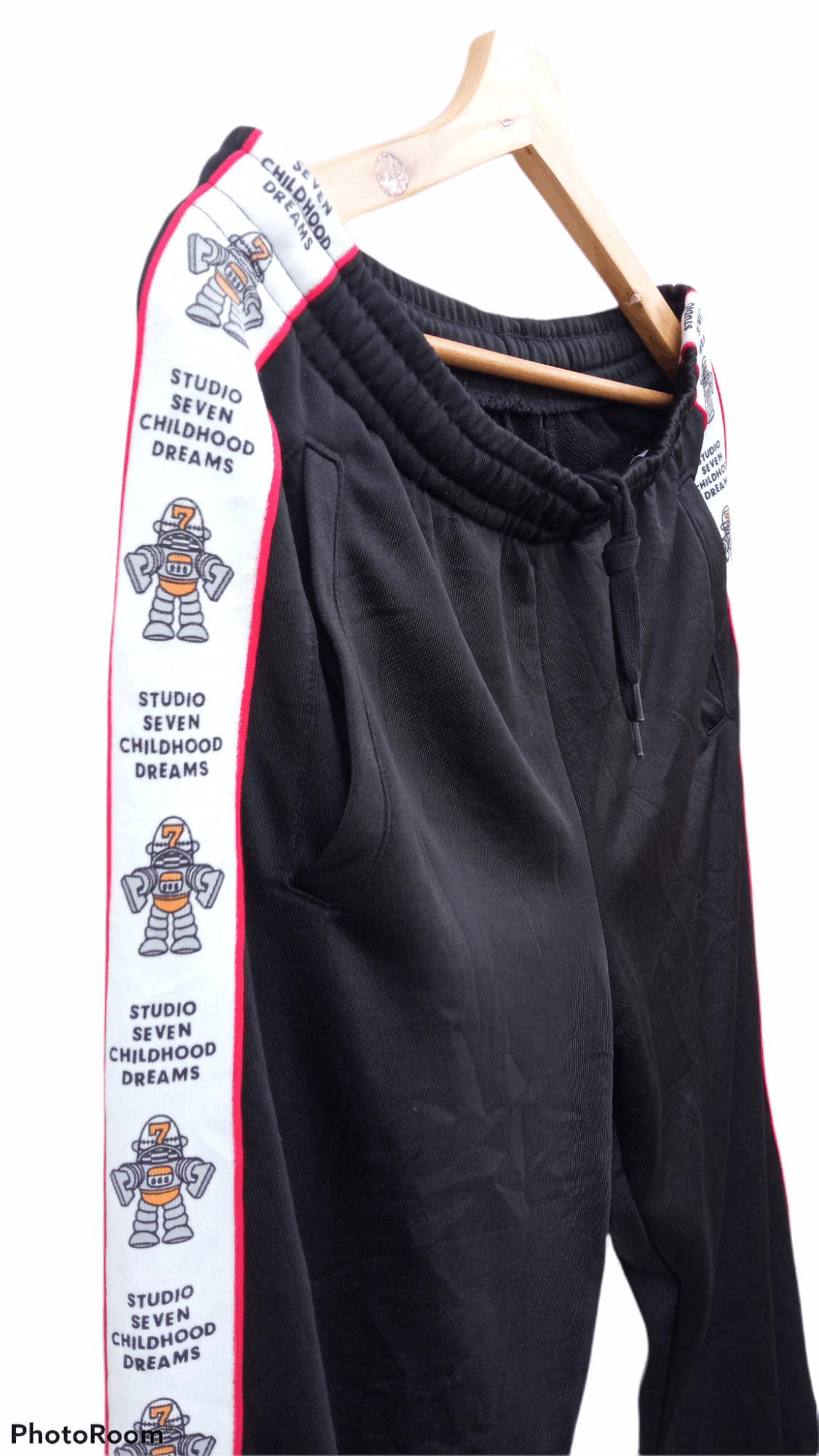 GU × Japanese Brand × Studio Seven 🔥🔥GU x Studio Seven Childhood Dreams Side Track Pants Size US 30 / EU 46 - 14 Thumbnail