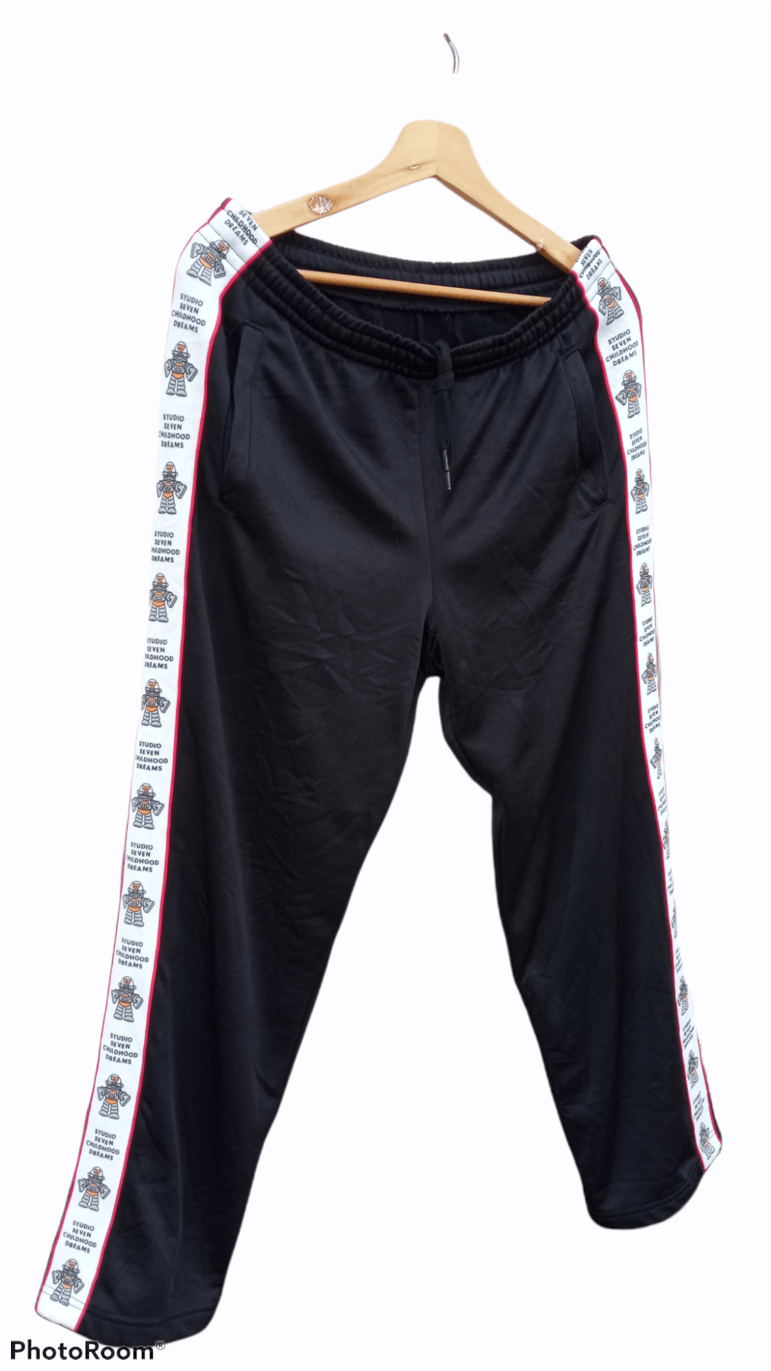 GU × Japanese Brand × Studio Seven 🔥🔥GU x Studio Seven Childhood Dreams Side Track Pants Size US 30 / EU 46 - 2 Thumbnail