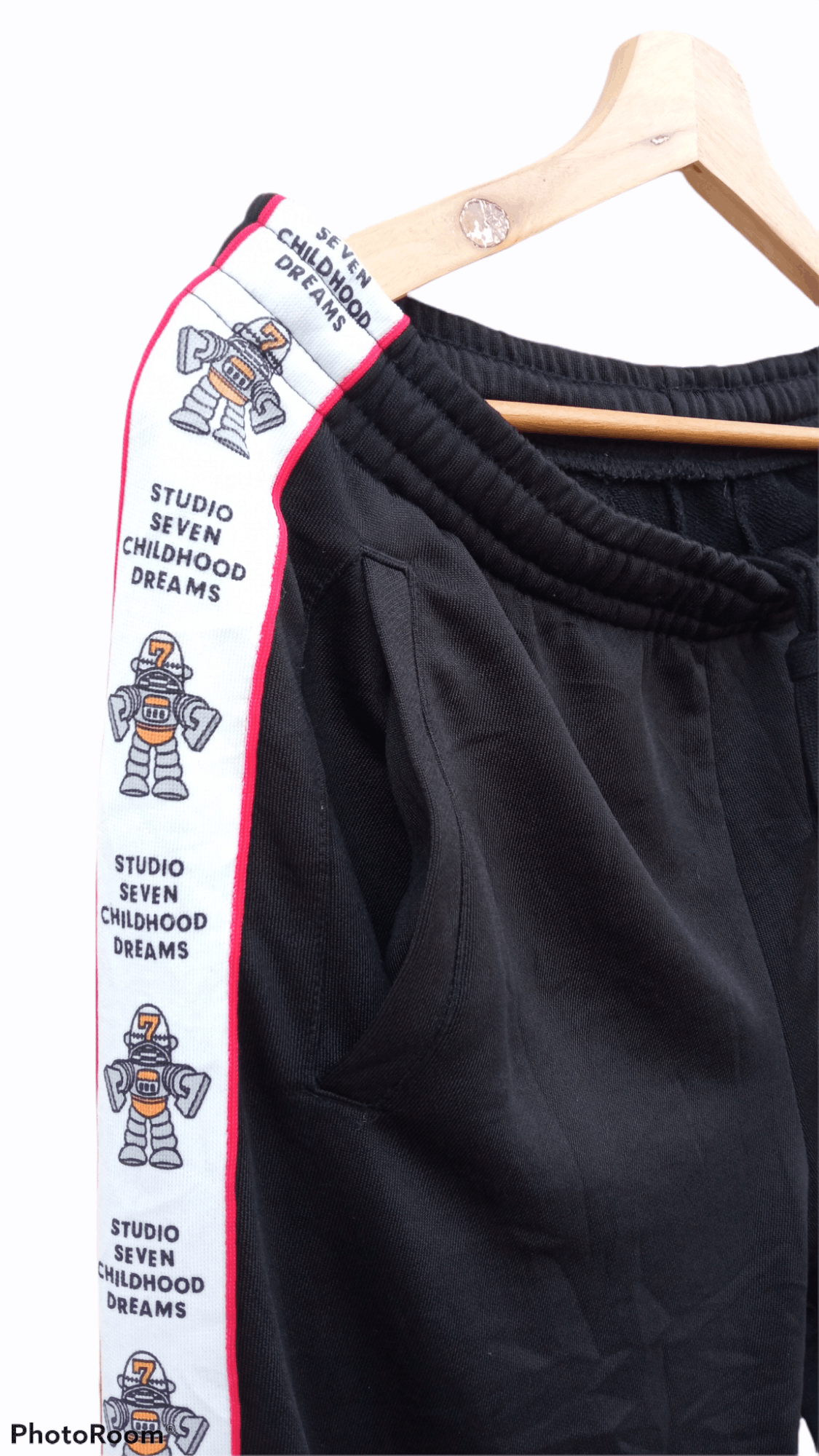 GU × Japanese Brand × Studio Seven 🔥🔥GU x Studio Seven Childhood Dreams Side Track Pants Size US 30 / EU 46 - 15 Thumbnail