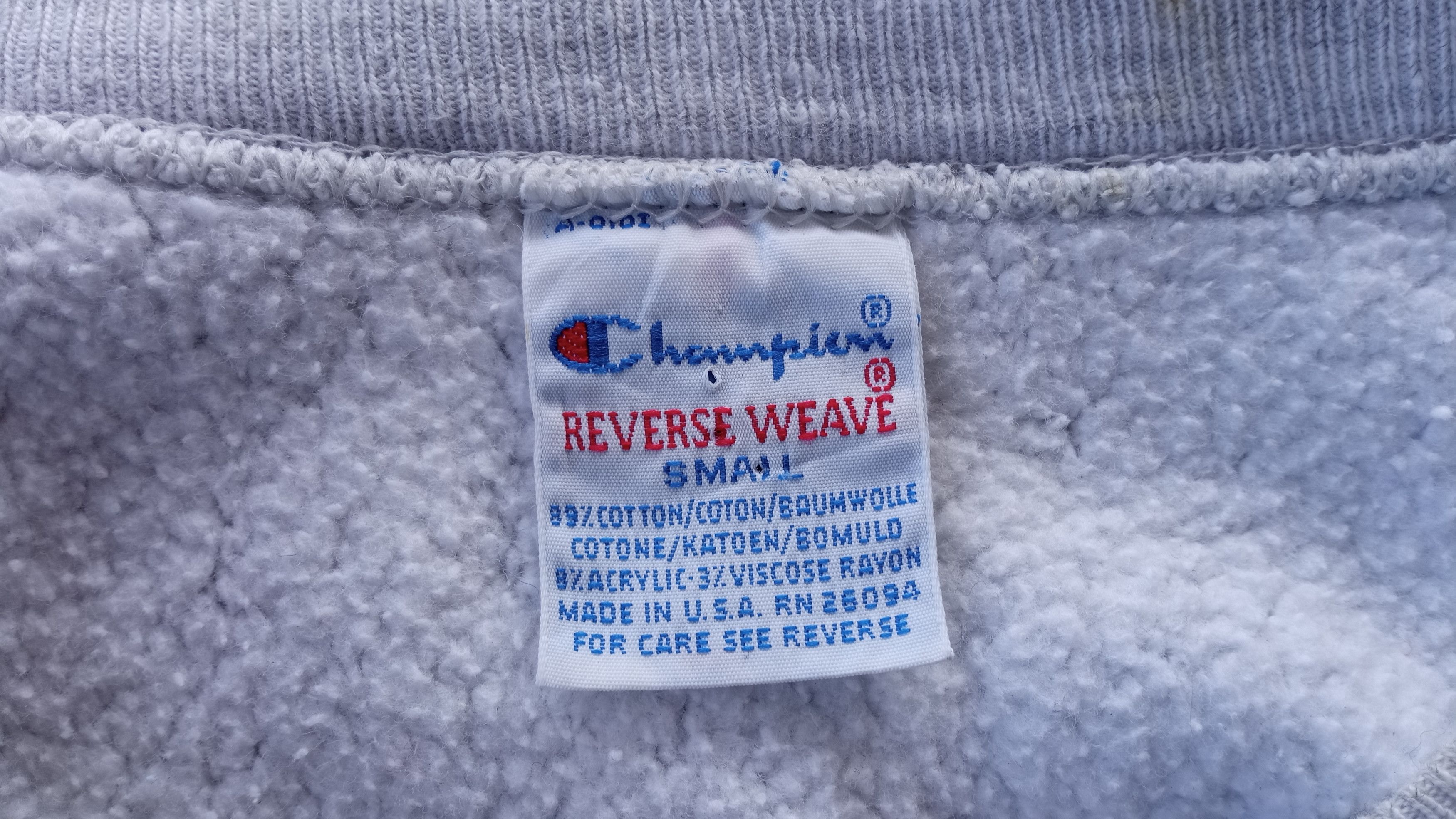 Champion × Japanese Brand × Vintage 🔥🔥Vintage 90's Champion Reverse Weave Sweatshirt Size US S / EU 44-46 / 1 - 13 Thumbnail