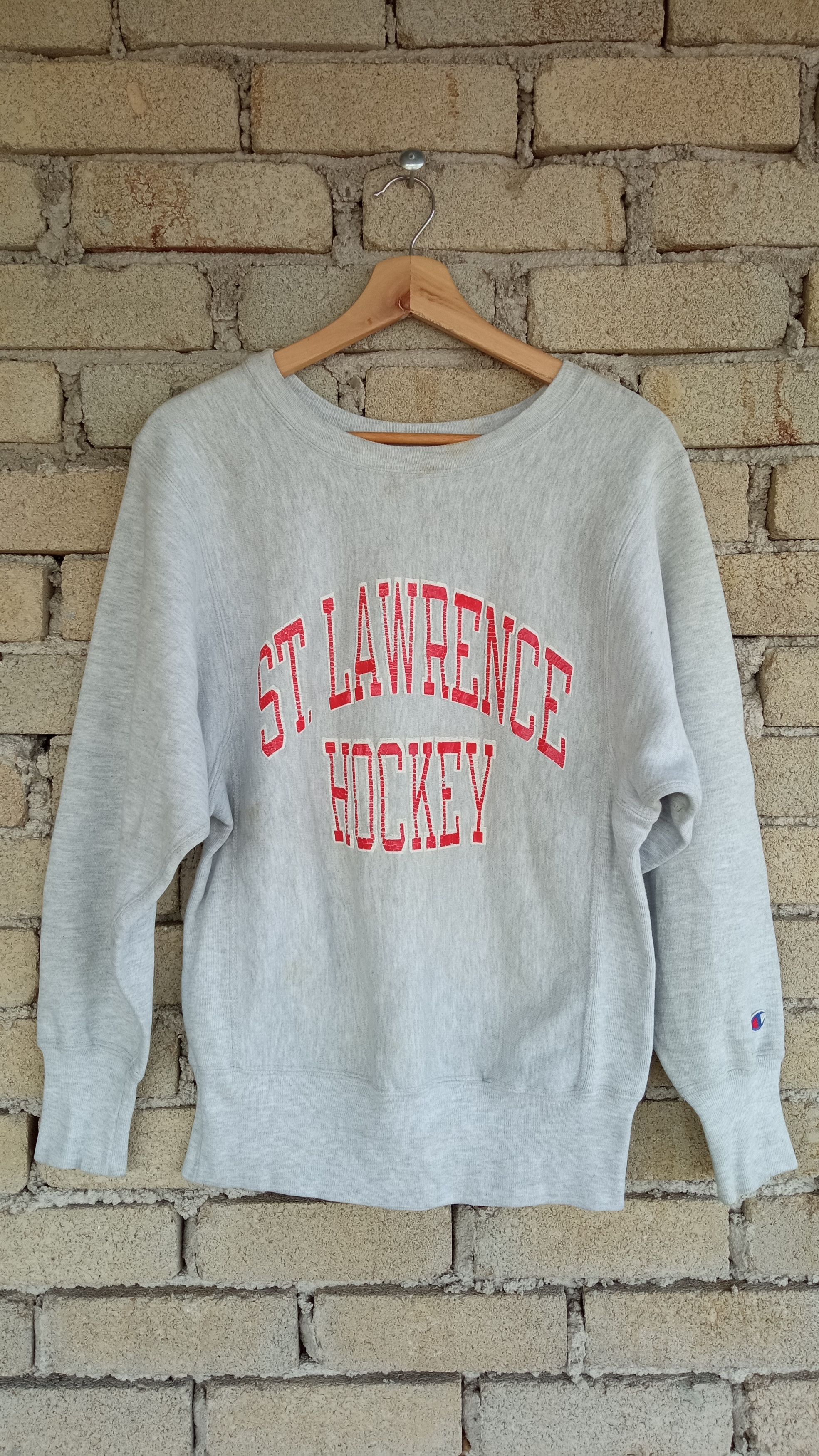 Champion × Japanese Brand × Vintage 🔥🔥Vintage 90's Champion Reverse Weave Sweatshirt Size US S / EU 44-46 / 1 - 1 Thumbnail