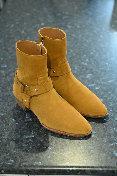 The call shop boy boots