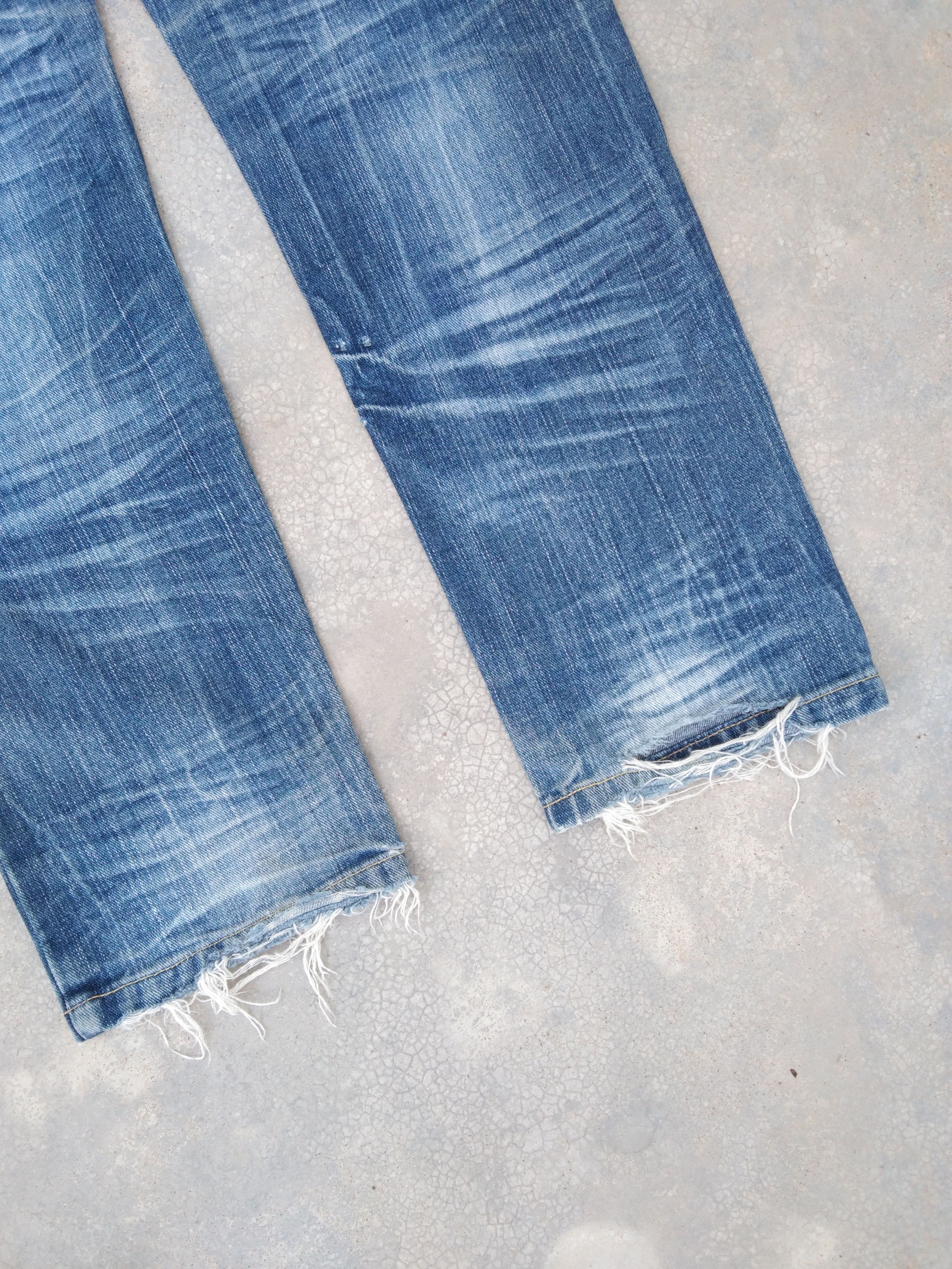 Japanese Brand Vintage Distressed Patches Rock Style Jeans 31x30 Size US 31 - 4 Thumbnail