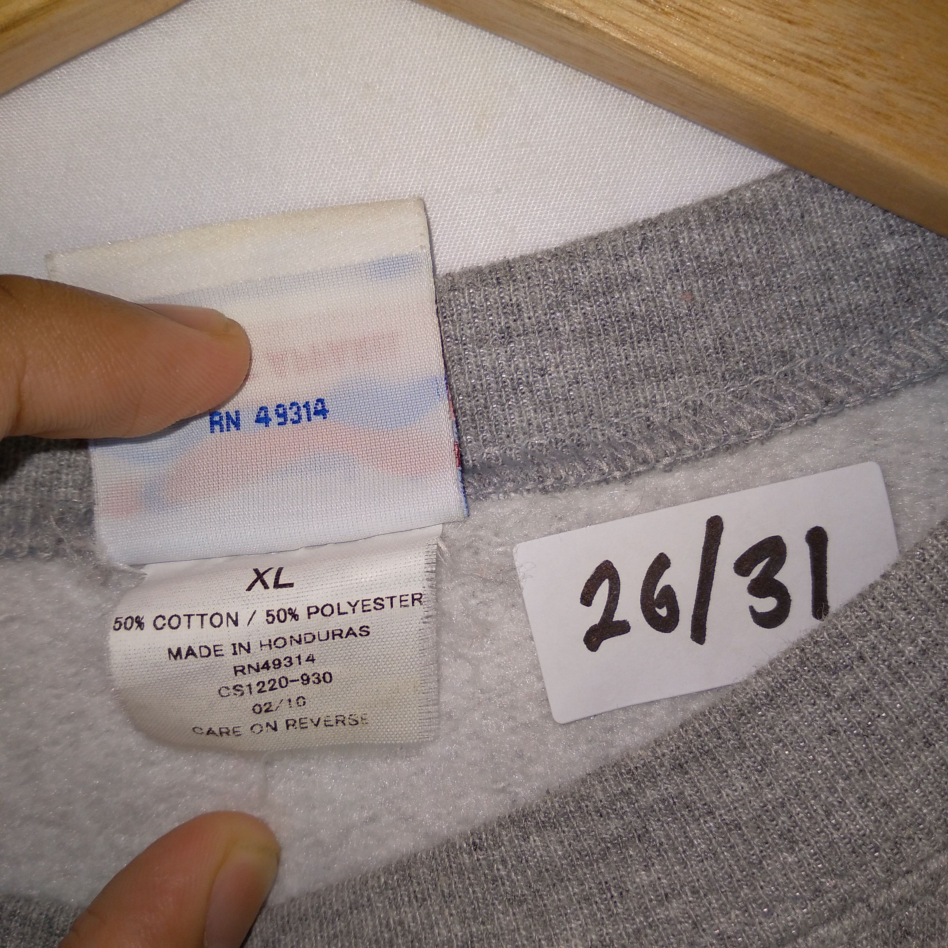 Champion × Vintage Vintage Champion Dayton Flyers Sweatshirts Size US L / EU 52-54 / 3 - 11 Thumbnail