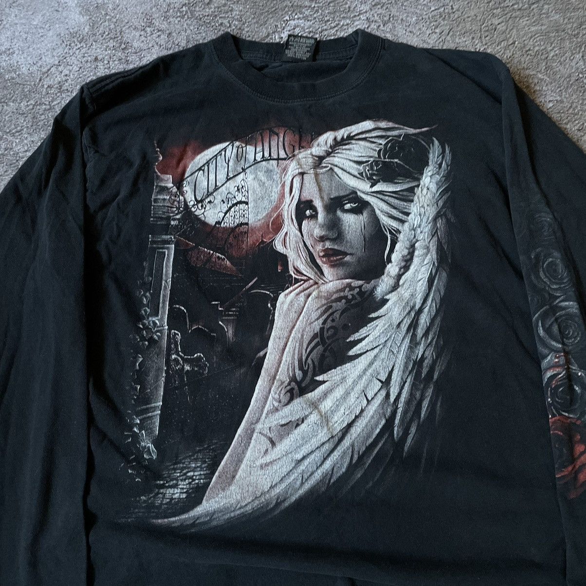 Vintage Vintage Y2K Graphic Tee Horror Skeleton Abstract Grunge XL Size US XL / EU 56 / 4 - 5 Thumbnail