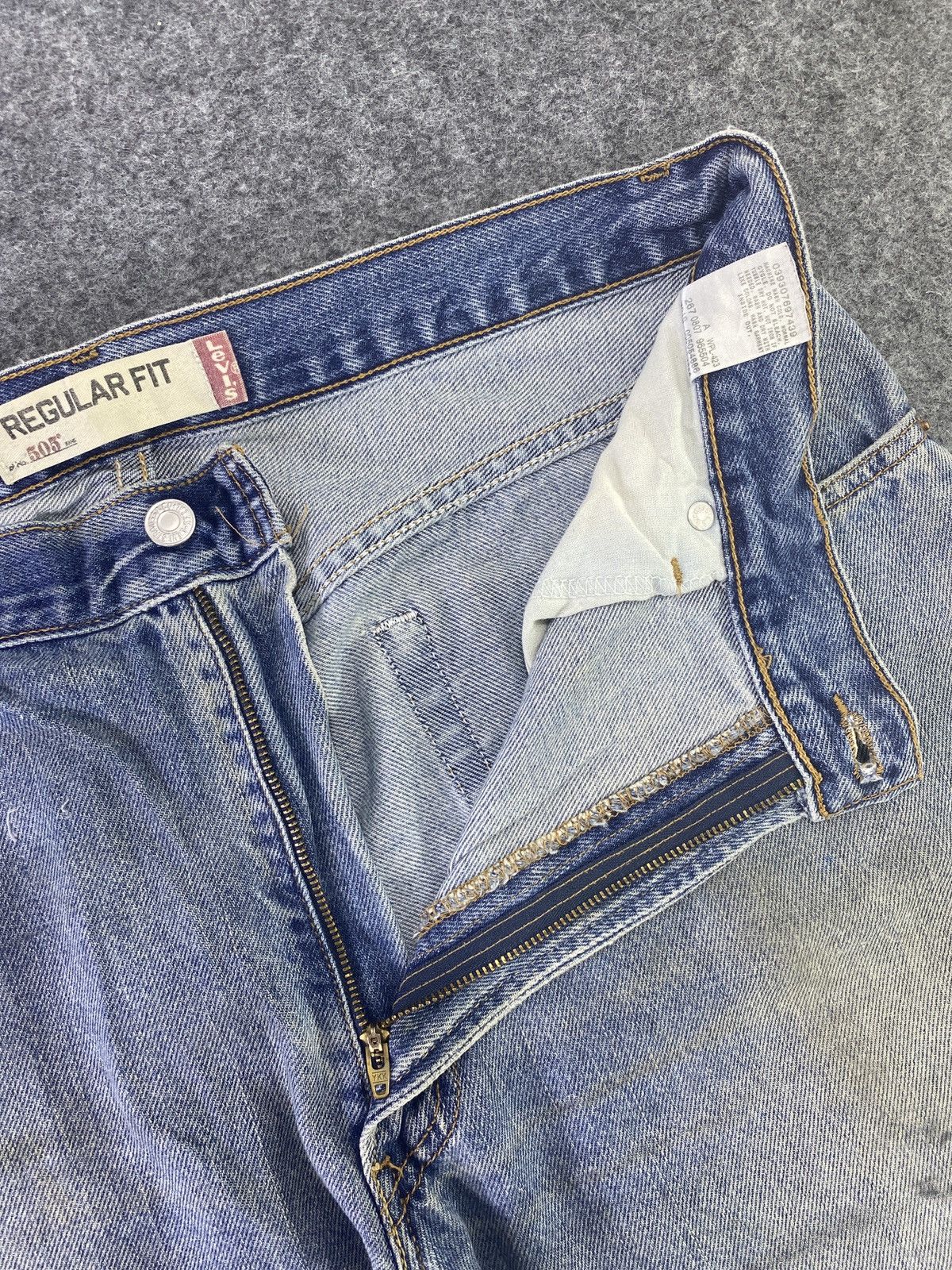 Levi's Vintage Levi's 505 Jeans Blue Wash- J703 Size US 36 / EU 52 - 3 Thumbnail
