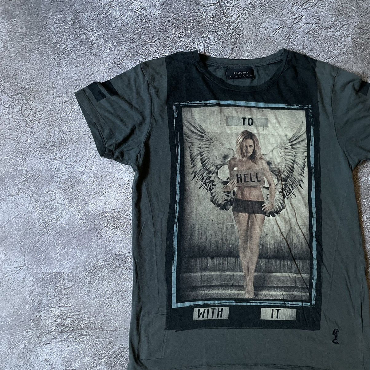 Vintage Vintage Y2K Graphic Tee Sun Faded Grunge Aesthetic Large Size US L / EU 52-54 / 3 - 4 Thumbnail