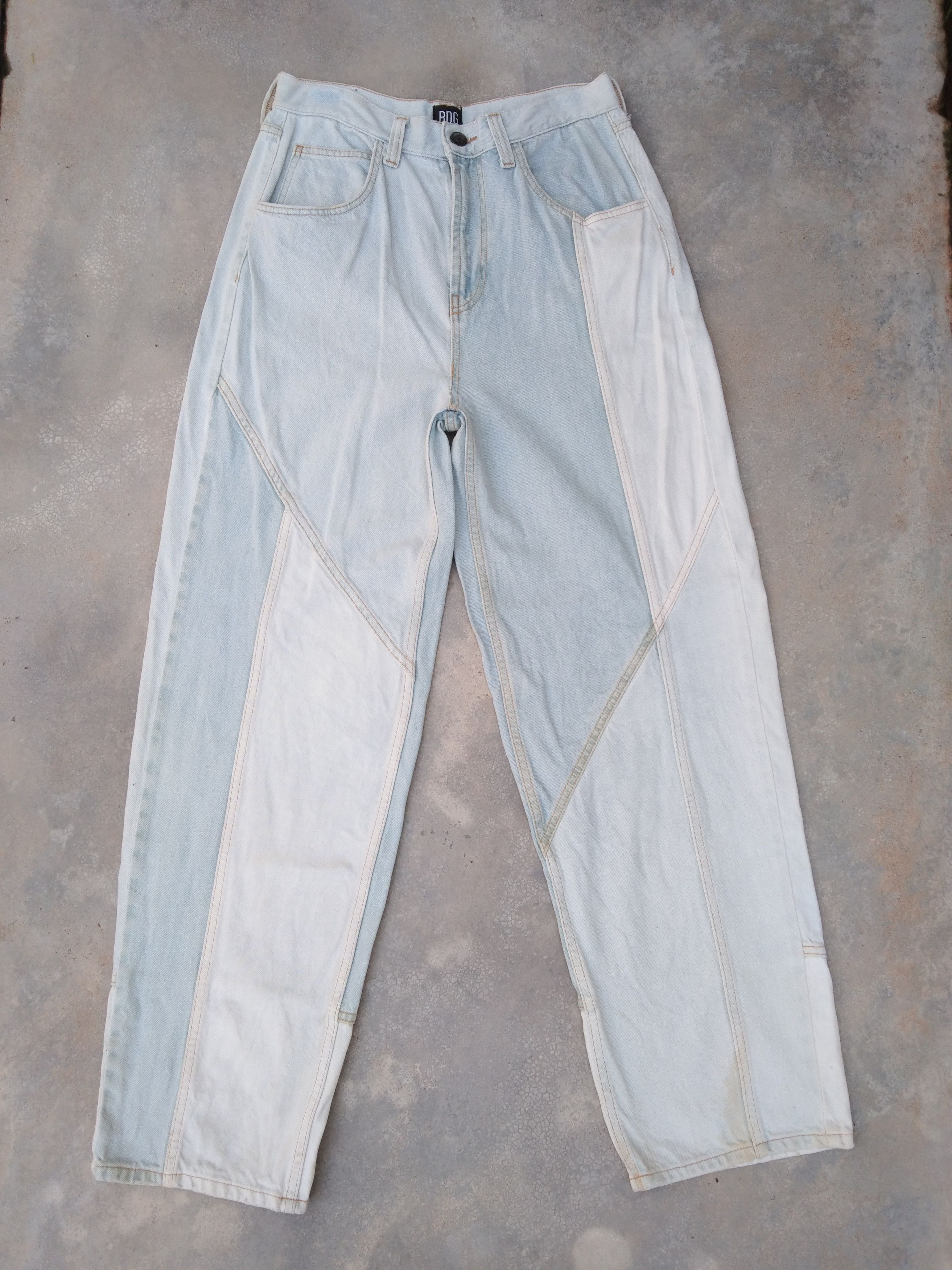 Vintage BDG Baggy Jeans Style 32x31 Grailed