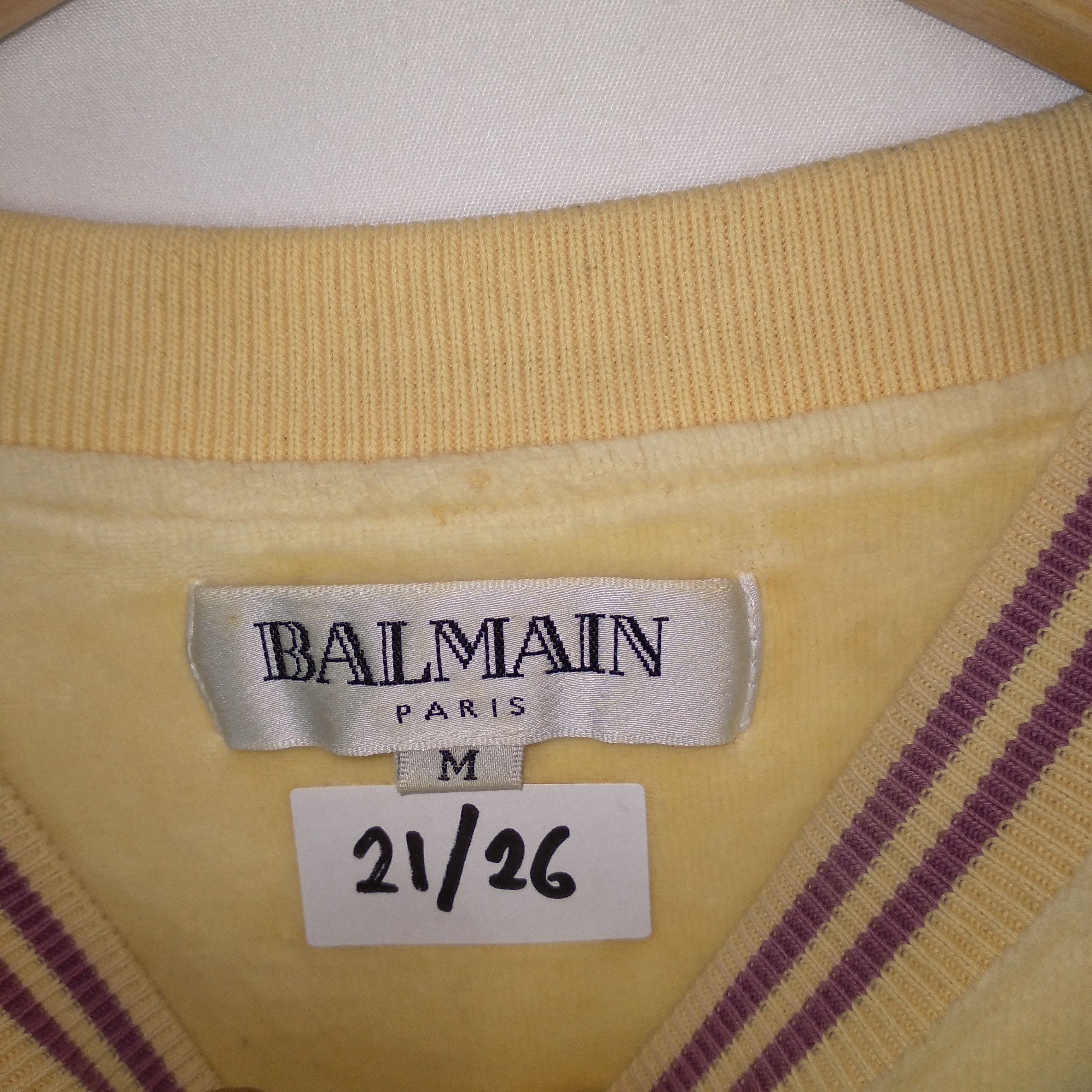 Balmain 🔥Rare🔥Vintage Balmain Mini Logo Velvet Suede Sweatshirts Size US S / EU 44-46 / 1 - 13 Thumbnail