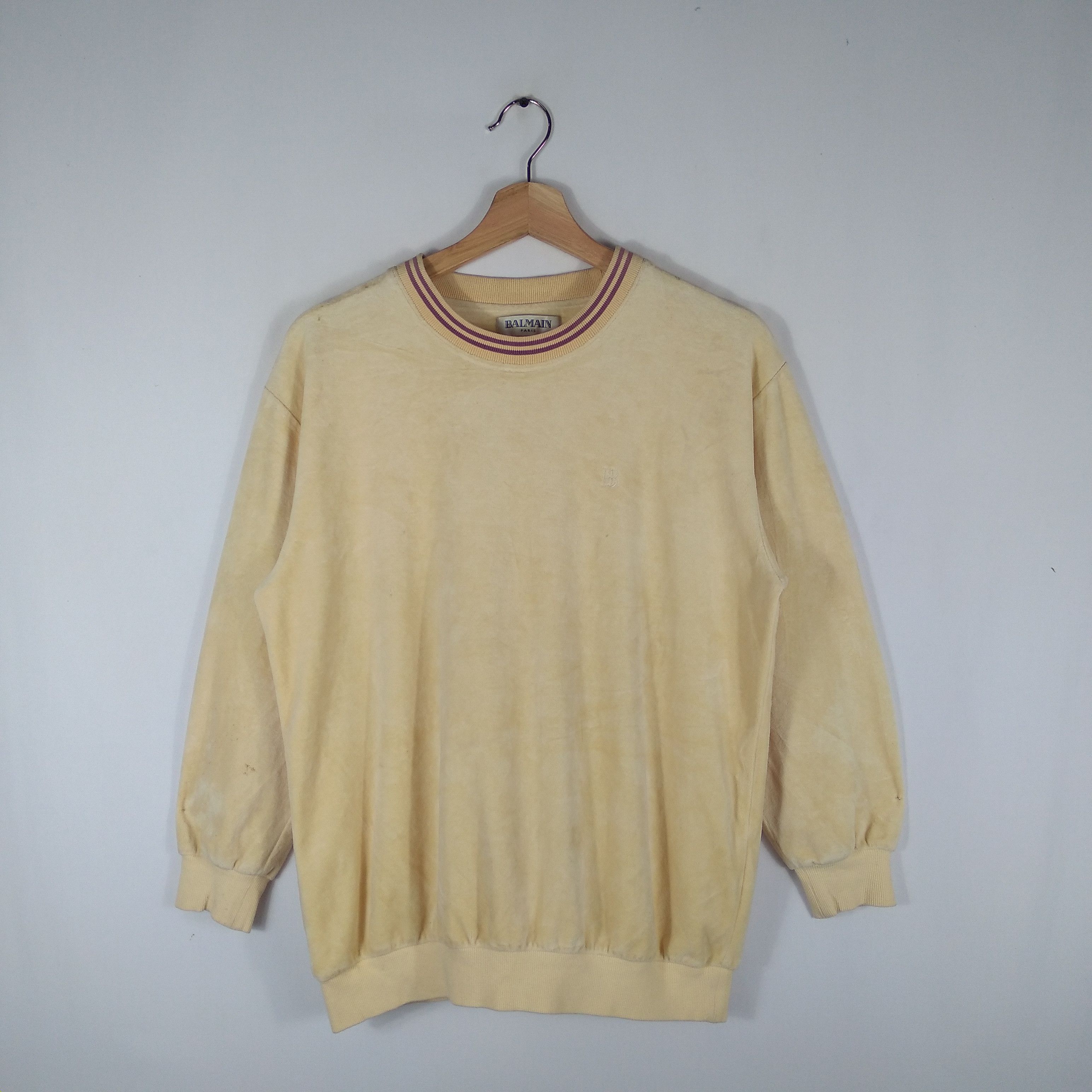 Balmain 🔥Rare🔥Vintage Balmain Mini Logo Velvet Suede Sweatshirts Size US S / EU 44-46 / 1 - 1 Thumbnail