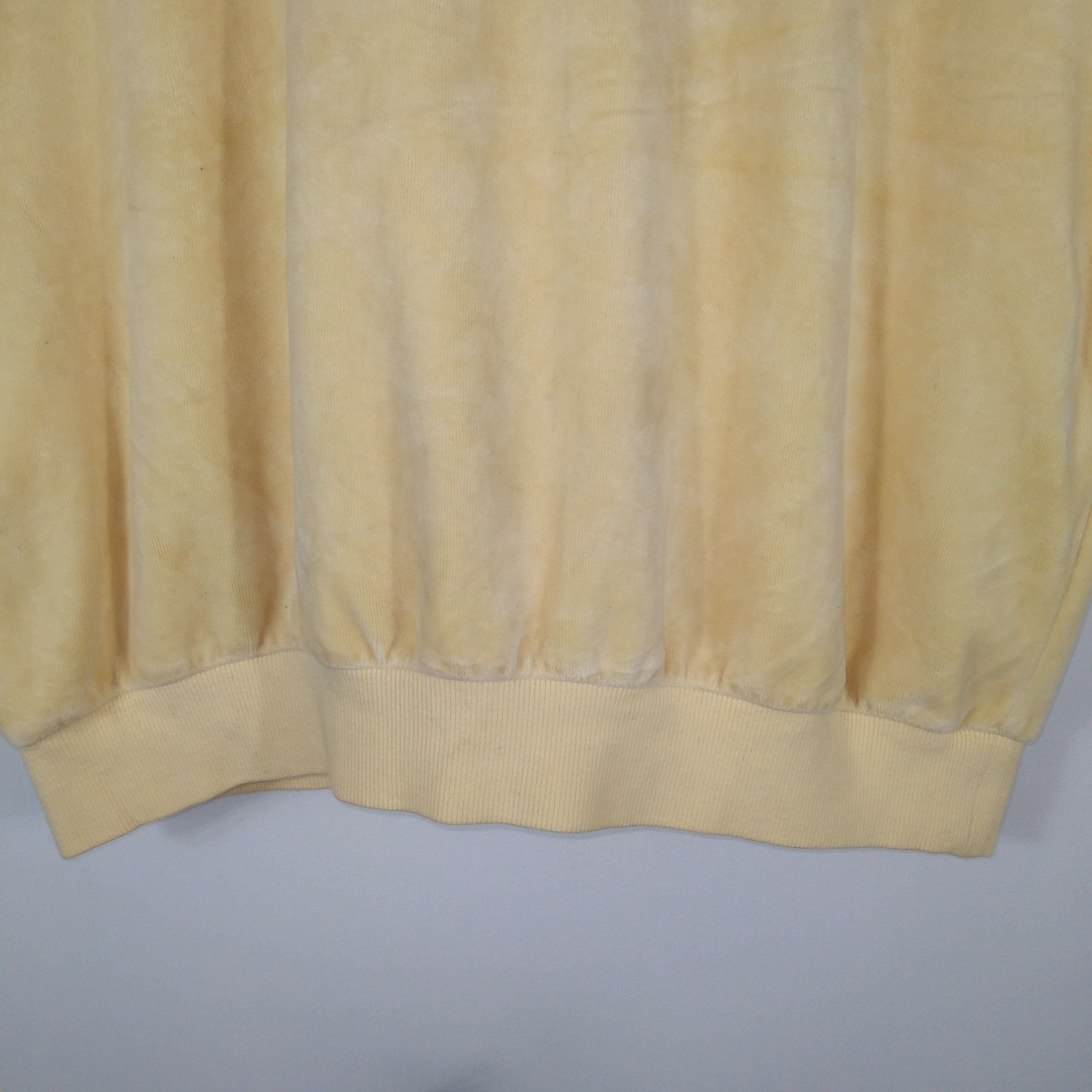 Balmain 🔥Rare🔥Vintage Balmain Mini Logo Velvet Suede Sweatshirts Size US S / EU 44-46 / 1 - 3 Thumbnail