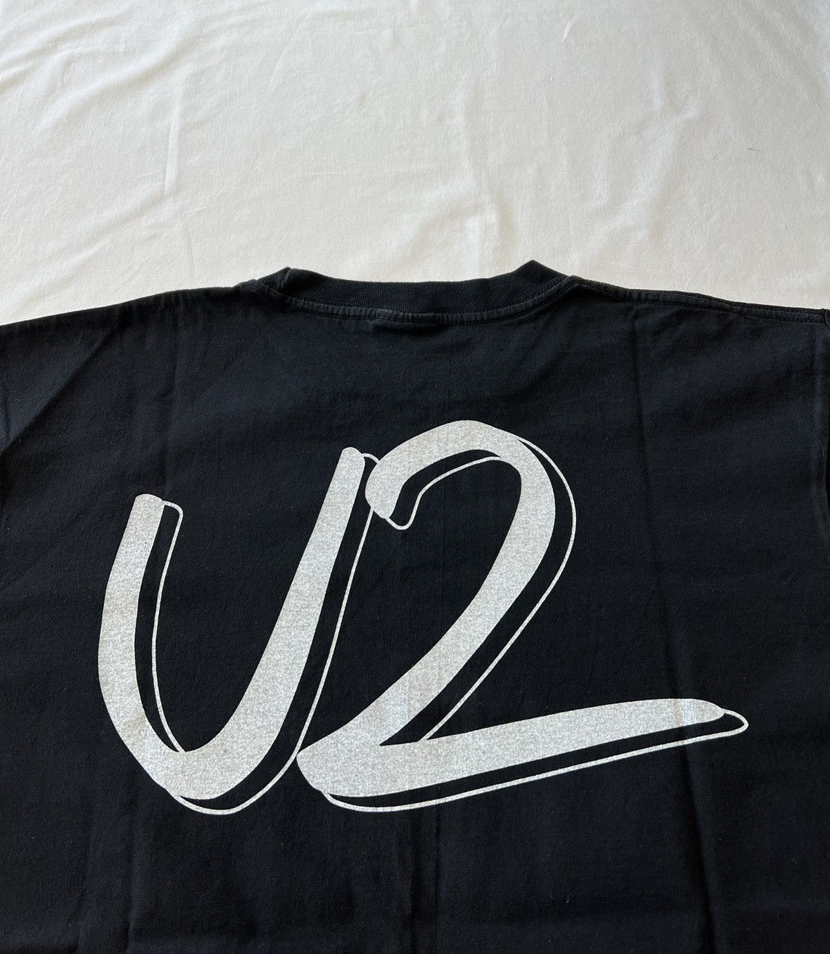 Band Tees Vintage 90s U2 Rattle and Hum Black Tee (Pink Floyd) Size US L / EU 52-54 / 3 - 11 Thumbnail