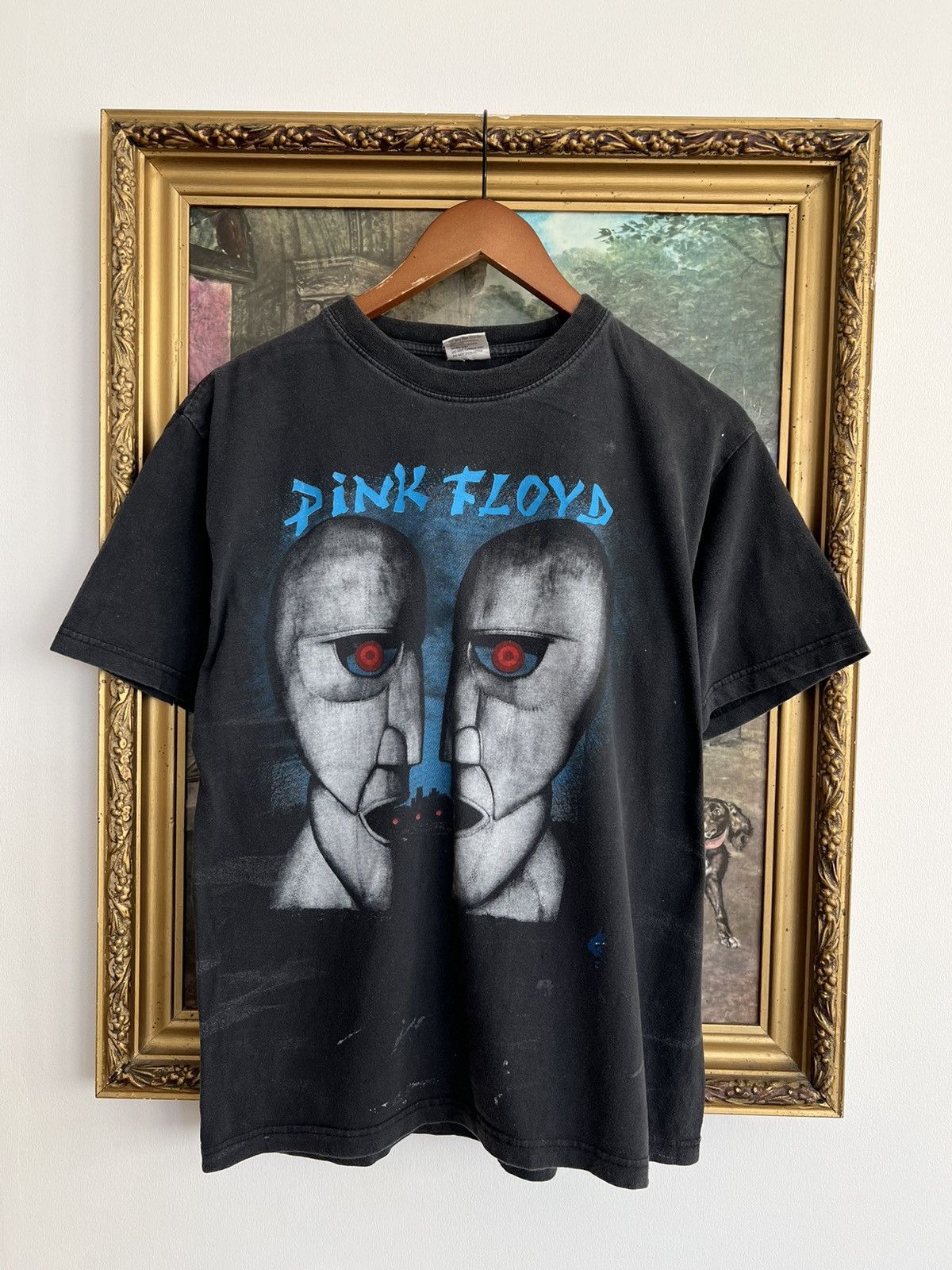 image of Band Tees x Rock T Shirt Vintage 90's Pink Floyd The Division Bell Faded Black Tee (Size Medium)