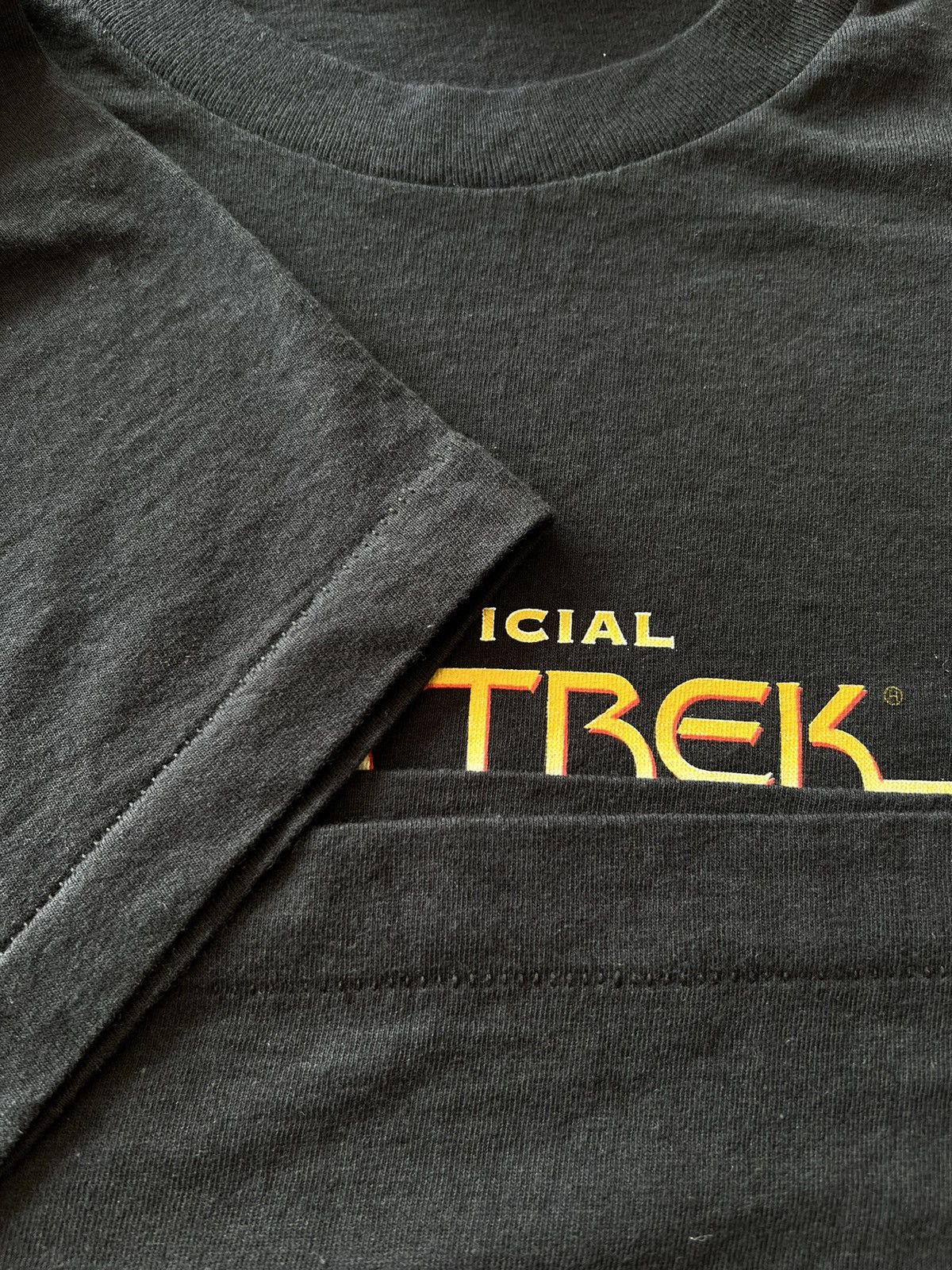 Band Tees Vintage 1998 Star Trek Fact Files Black Tee (Star Wars) Size US XL / EU 56 / 4 - 5 Thumbnail
