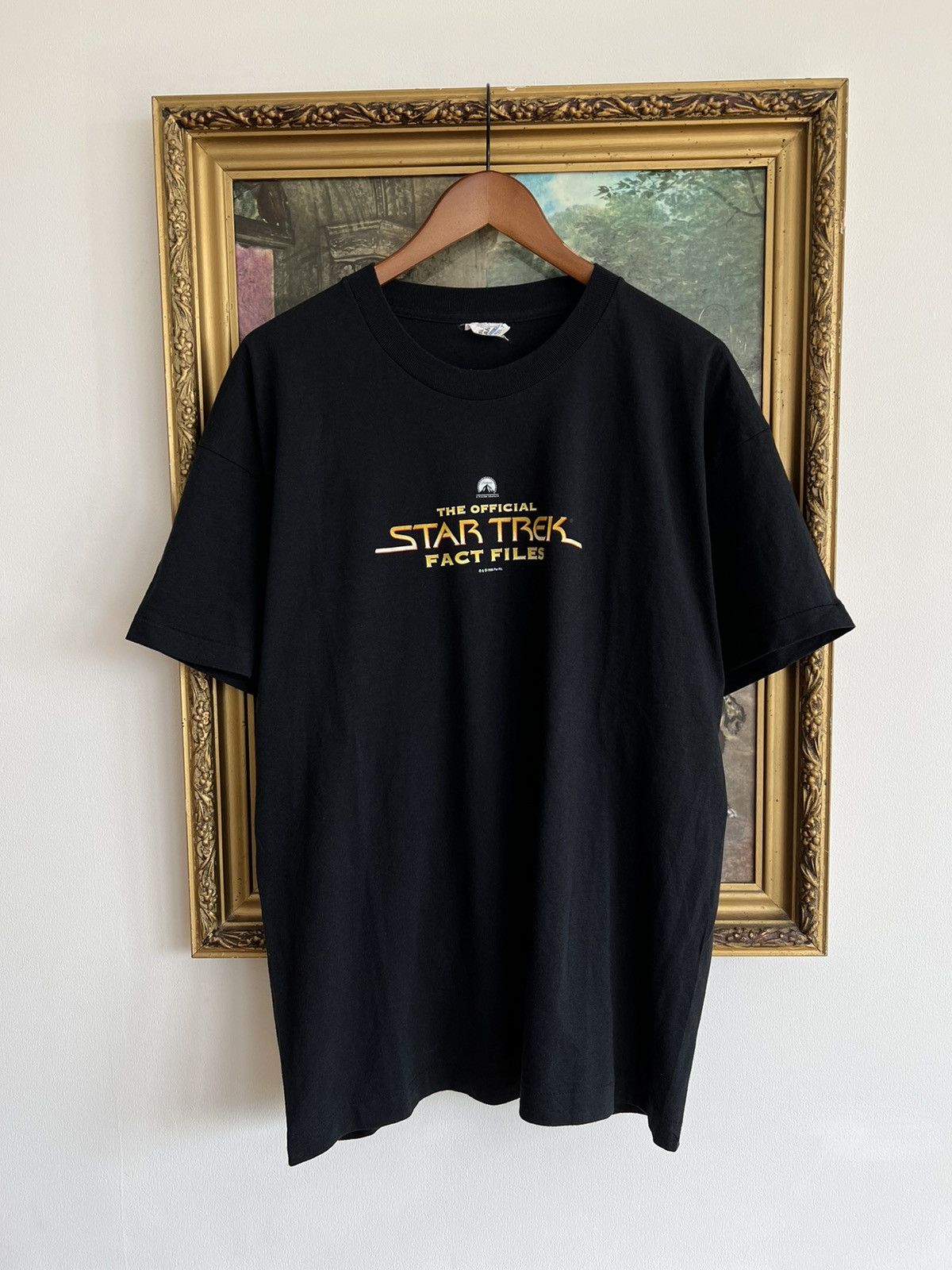 Band Tees Vintage 1998 Star Trek Fact Files Black Tee (Star Wars) Size US XL / EU 56 / 4 - 1 Thumbnail